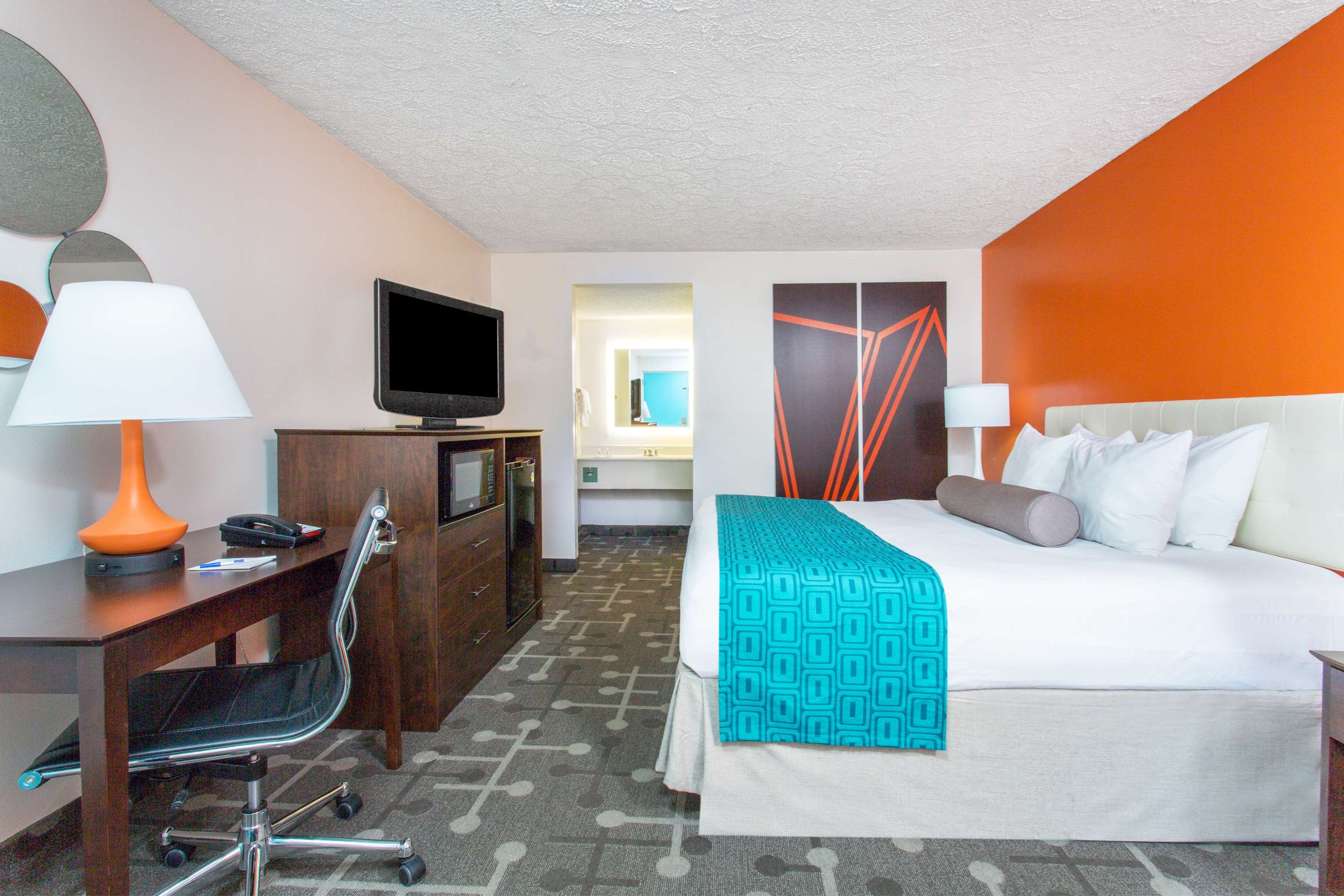 Howard Johnson by Wyndham Ocala FL