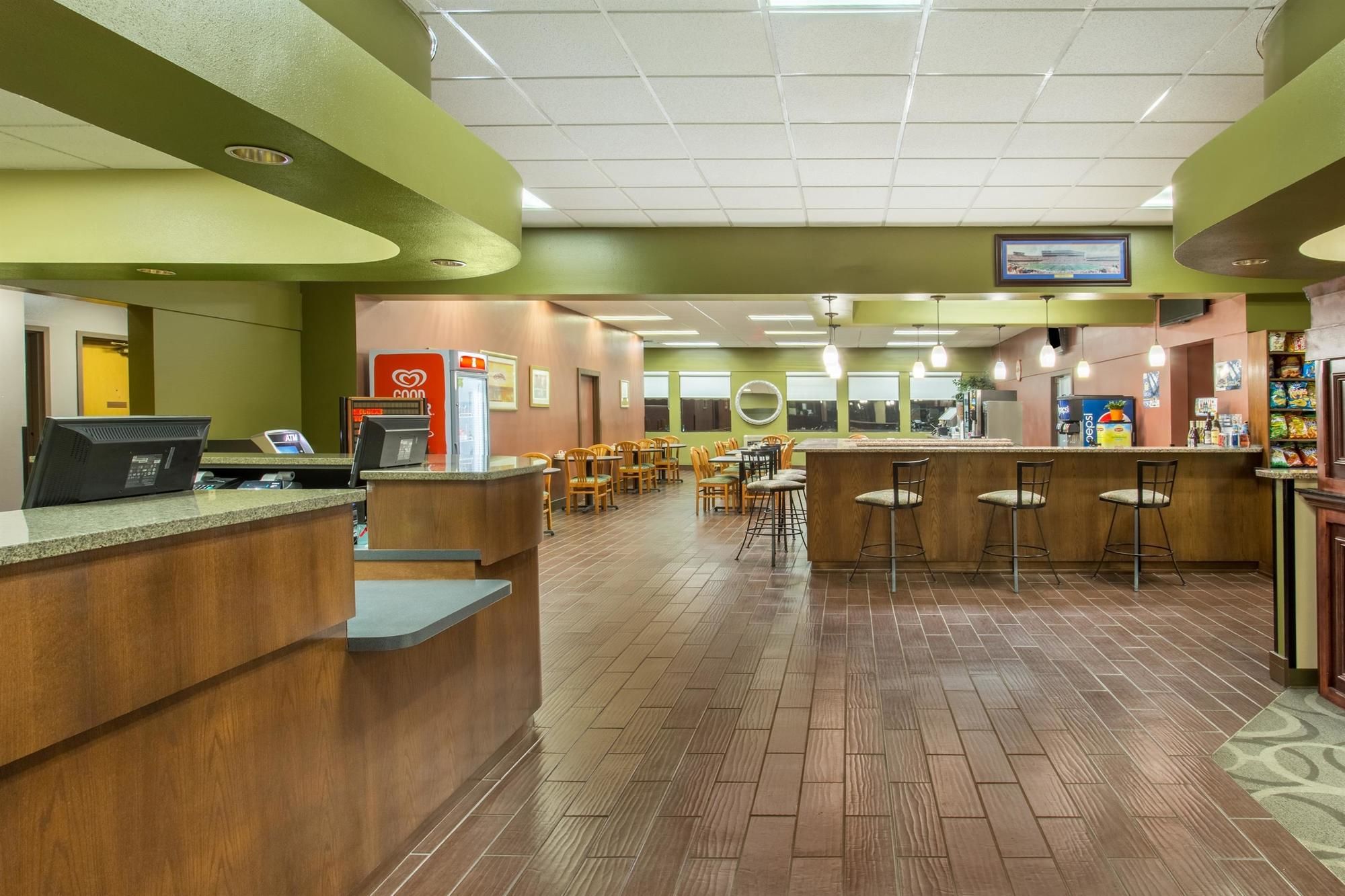 Howard Johnson by Wyndham Ocala FL