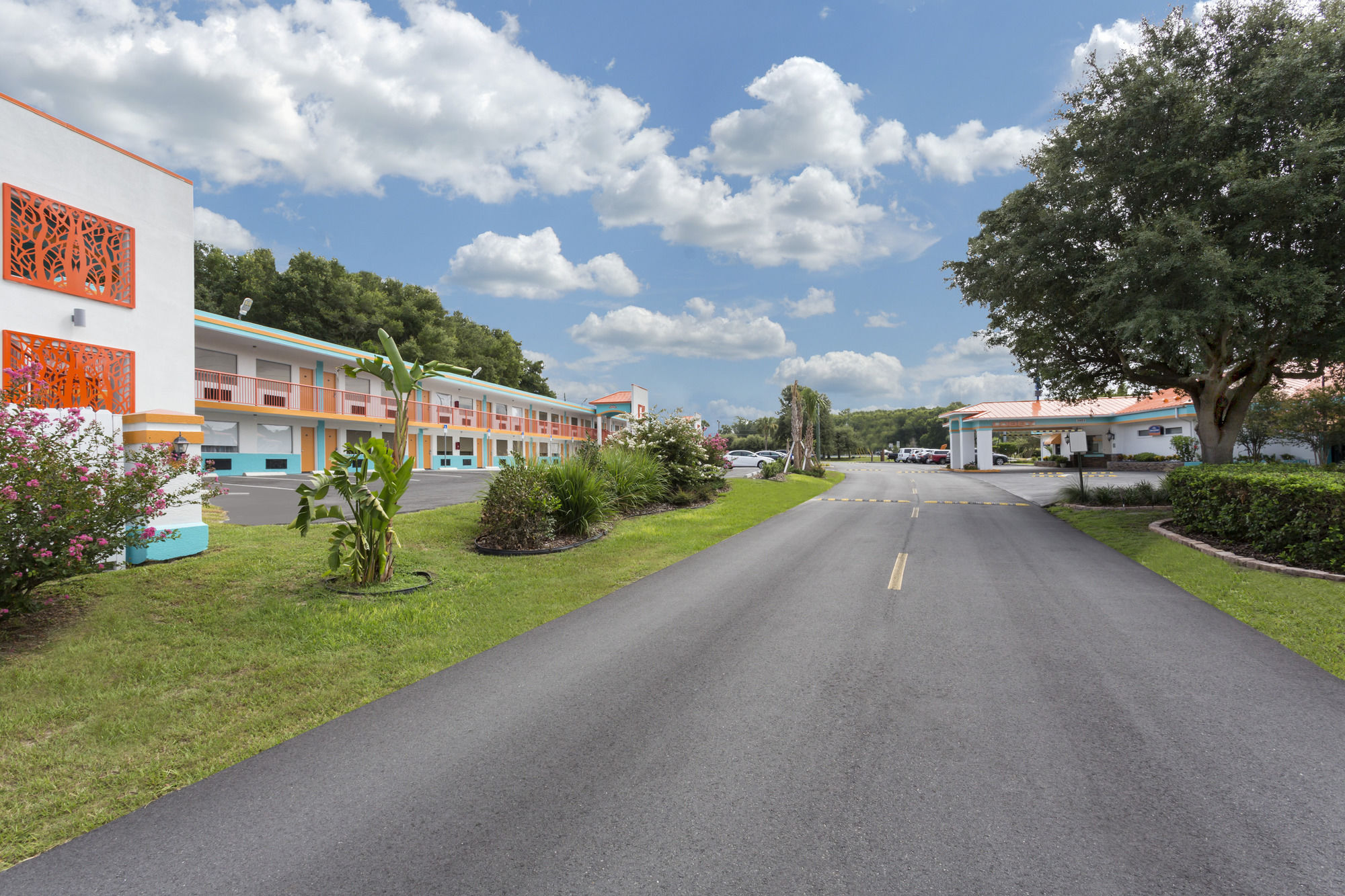 Howard Johnson by Wyndham Ocala FL
