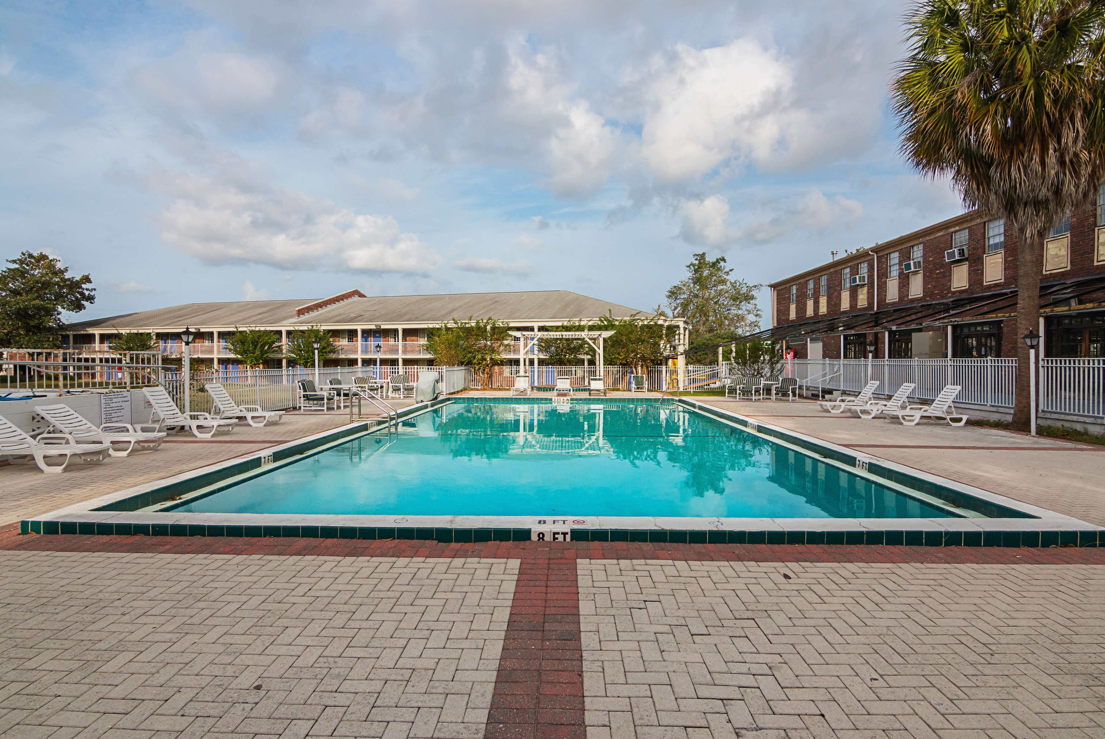 Motel 6 Ocala Conference Center