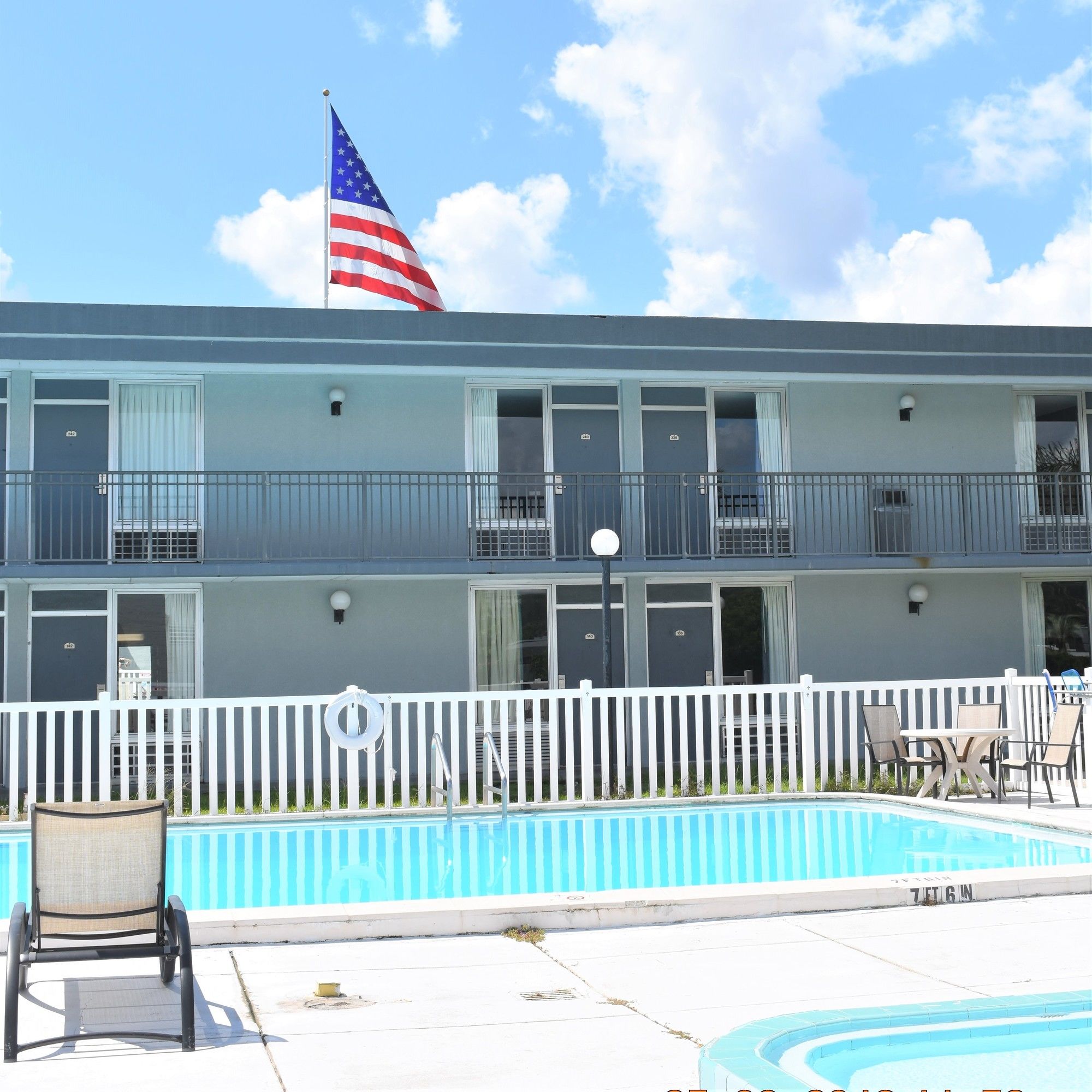 Super 8 by Wyndham Ocala I-75