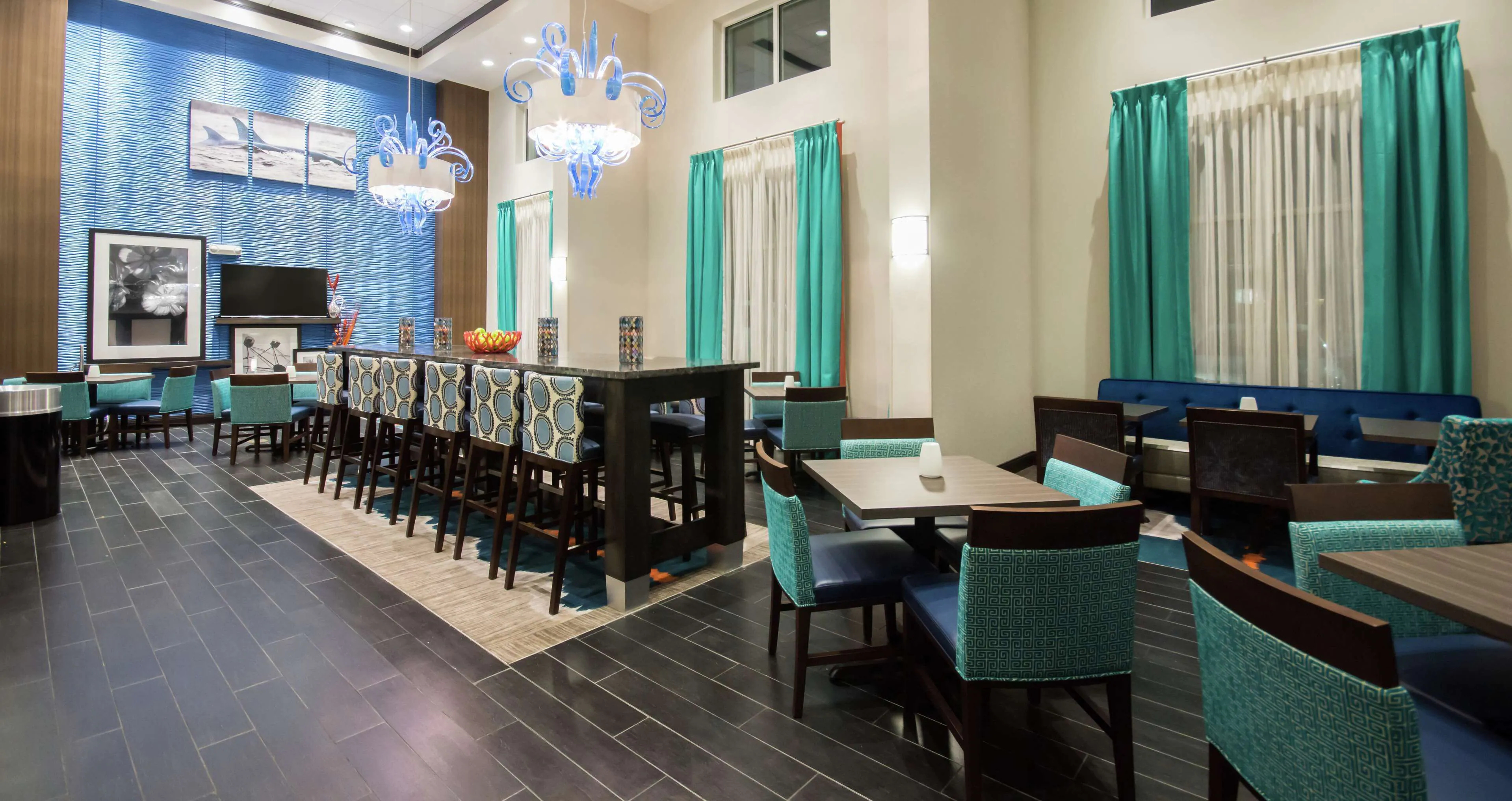 Hampton Inn & Suites Orlando at SeaWorld