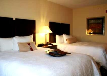 Hampton Inn & Suites Orlando-John Young Pkwy/S. Park