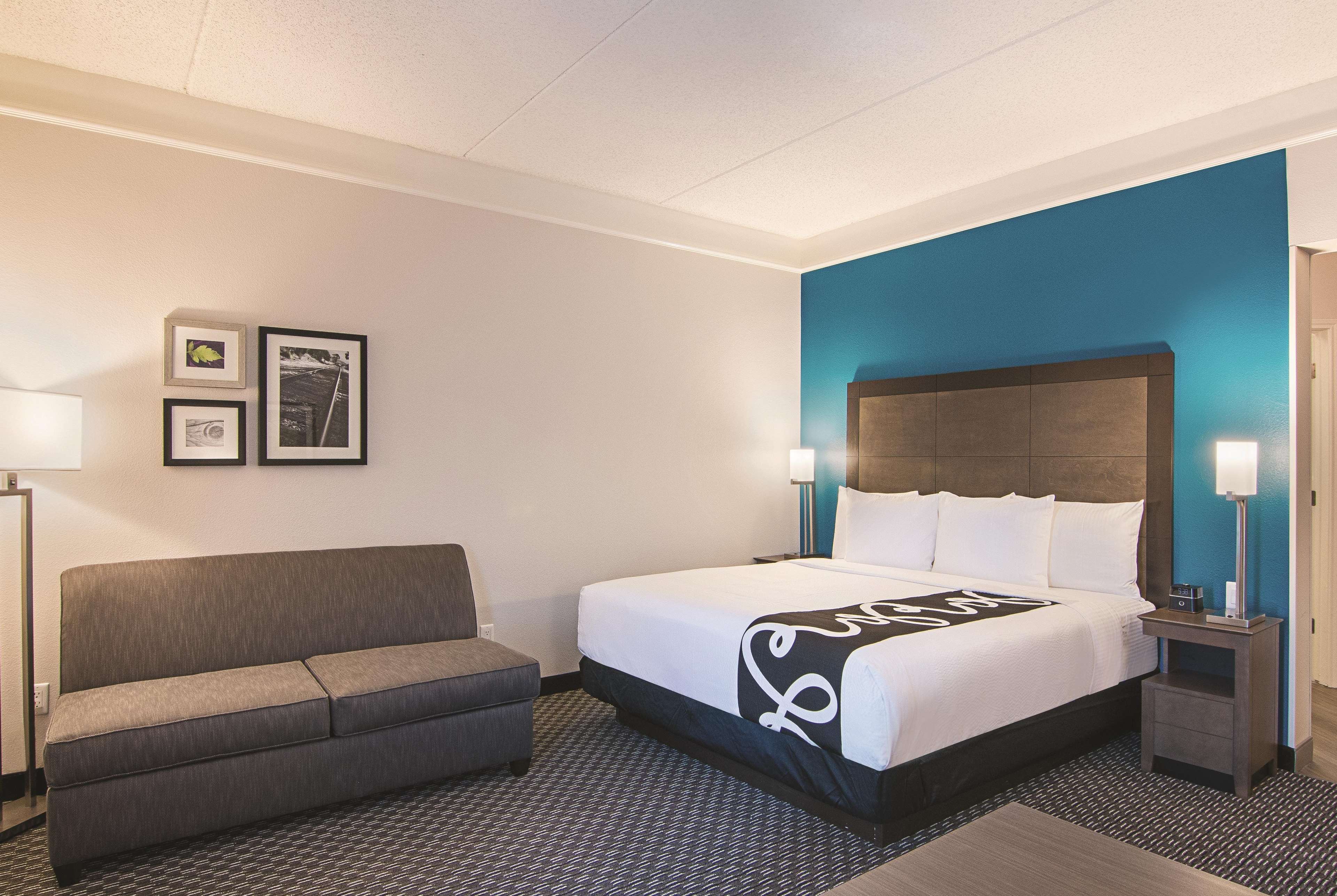 La Quinta Inn & Suites by Wyndham Orlando UCF