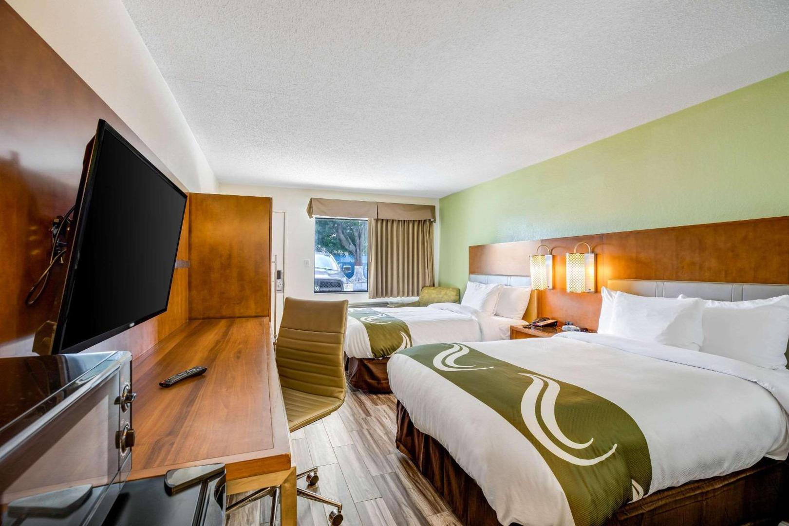 Quality Inn & Suites Downtown Orlando