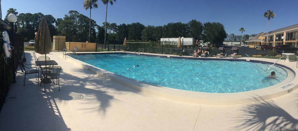 Econo Lodge