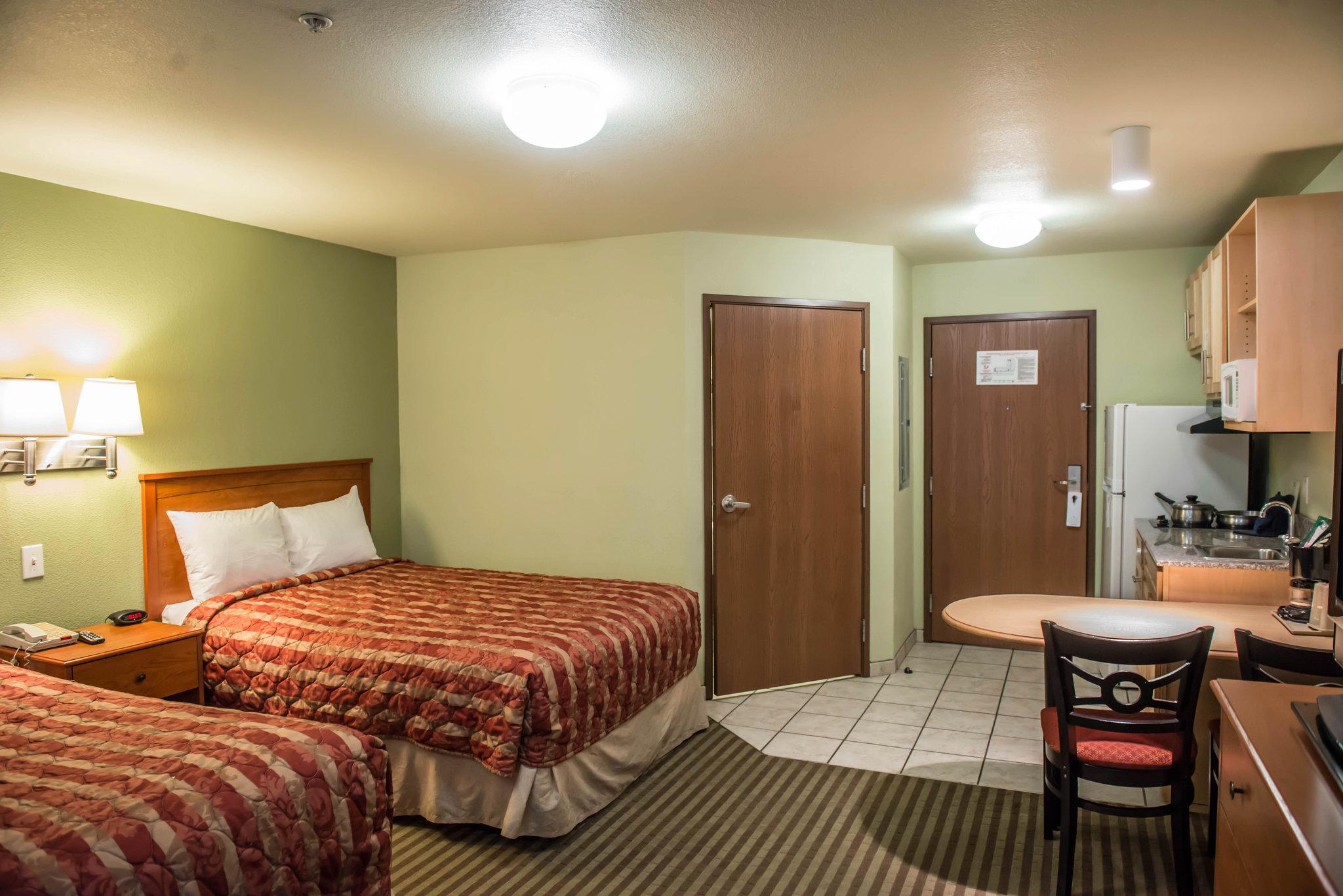 Suburban Studios near Panama City Beach