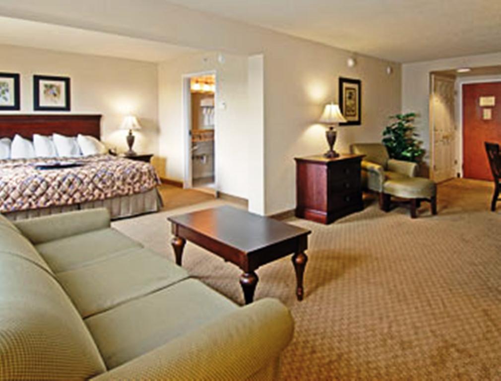 Wingate by Wyndham Panama City Area Lynn Haven