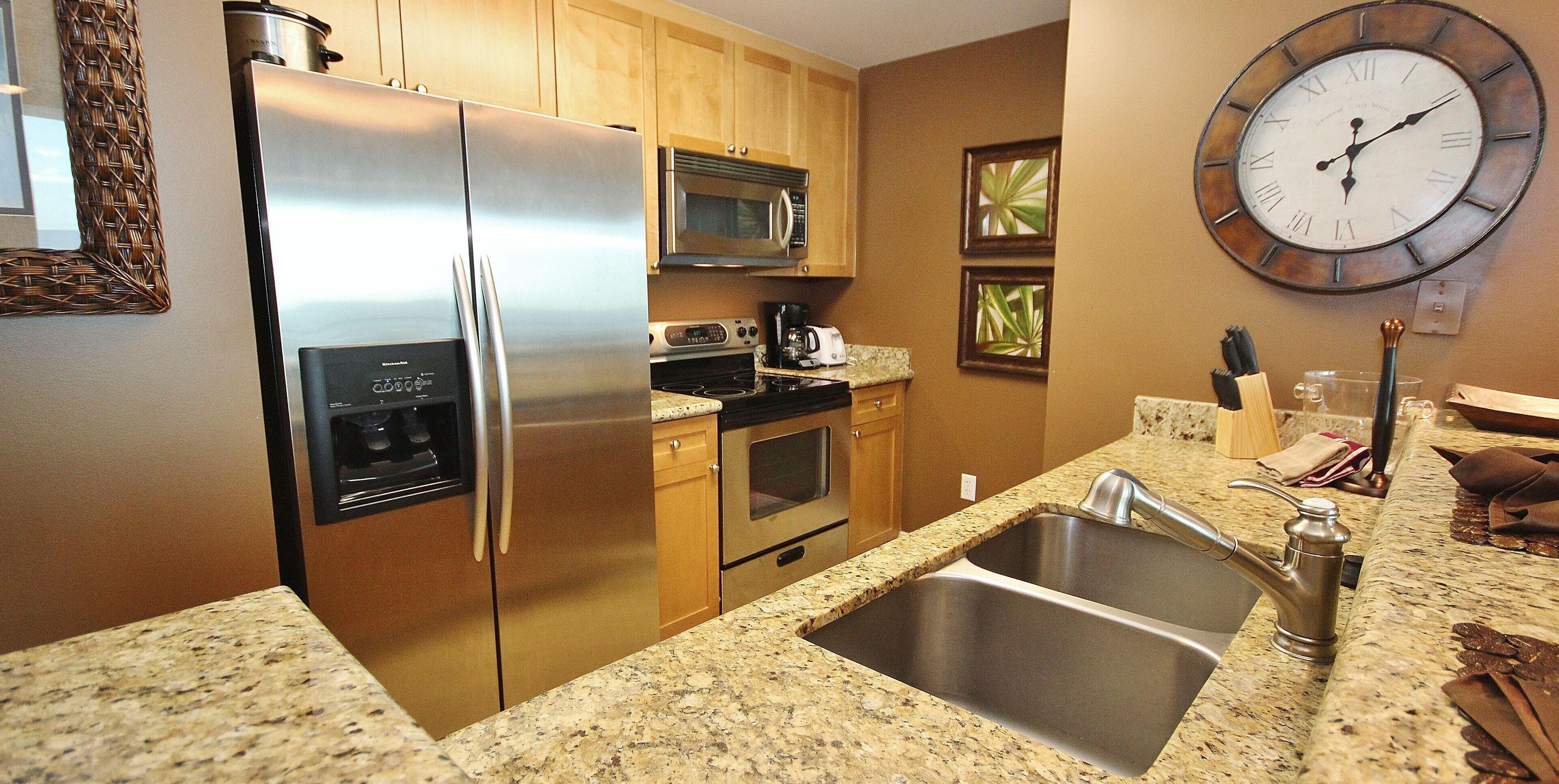 Aqua Resort by Teeming Vacation Rentals