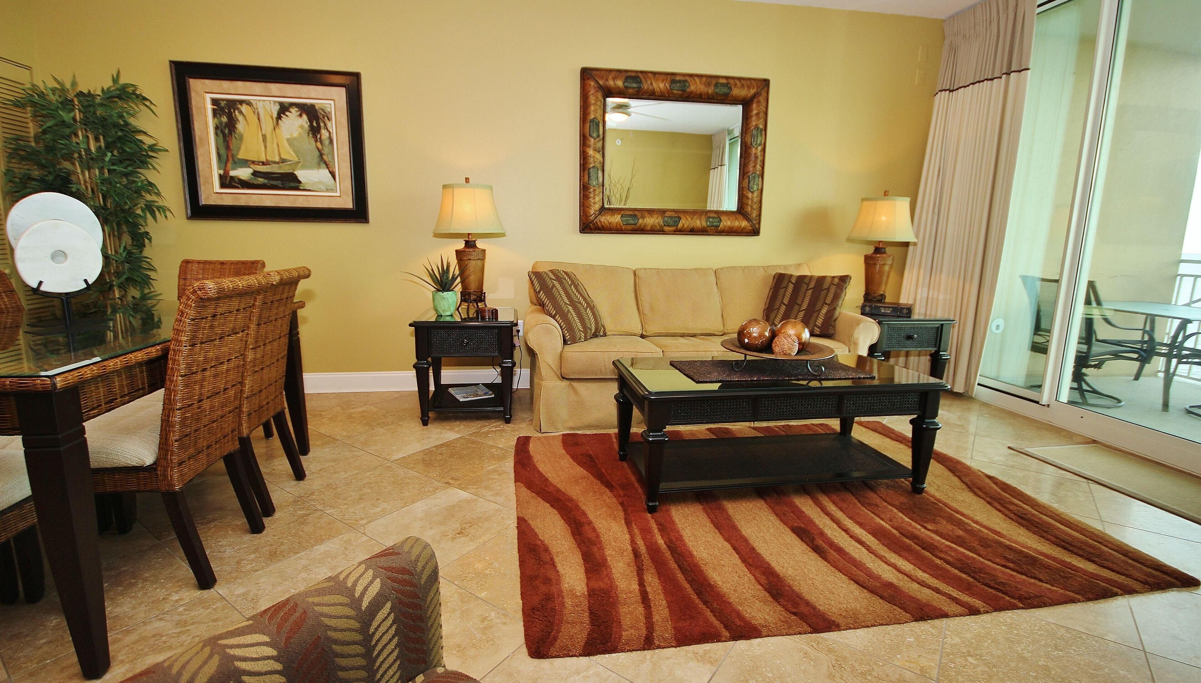 Aqua Resort by Teeming Vacation Rentals