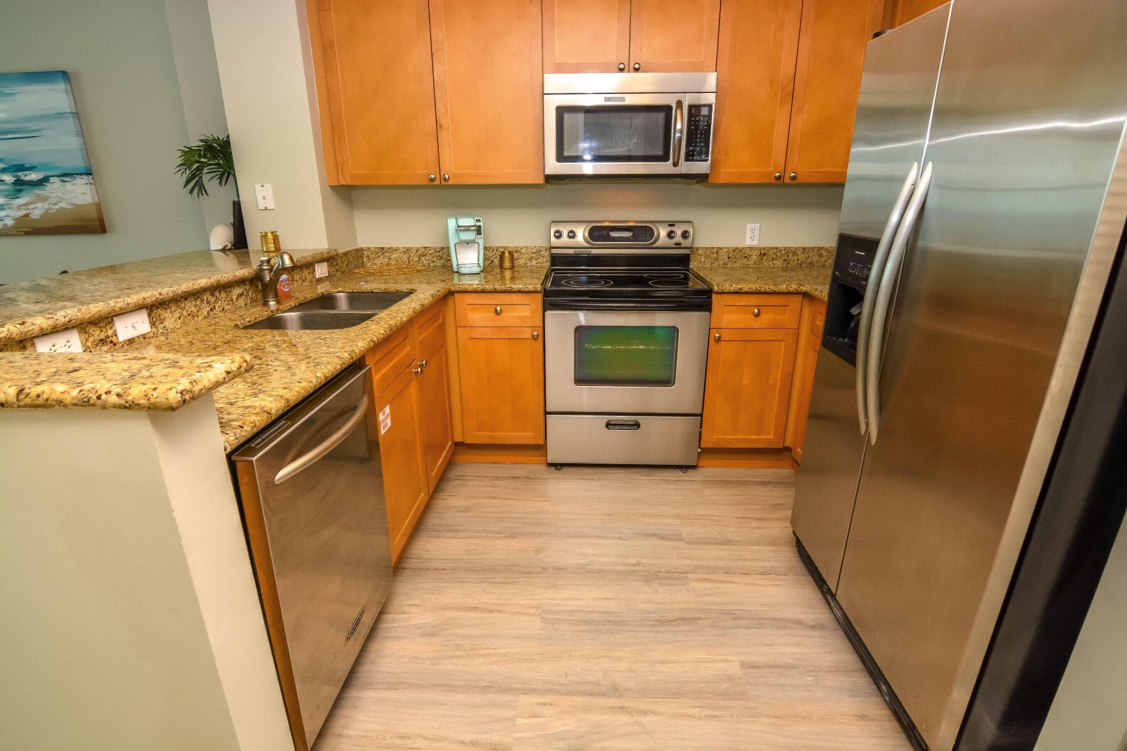 Aqua Resort by Teeming Vacation Rentals