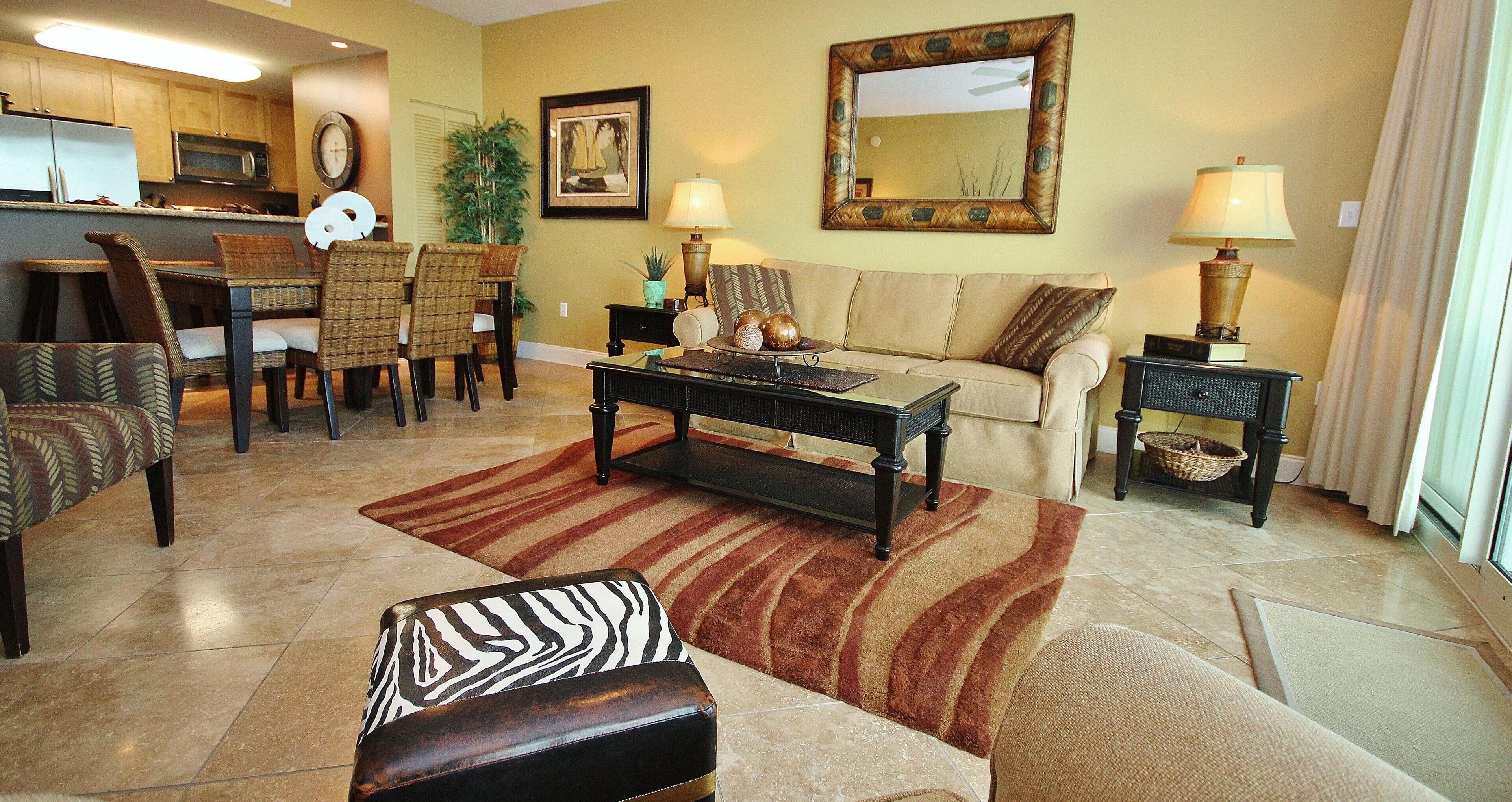 Aqua Resort by Teeming Vacation Rentals