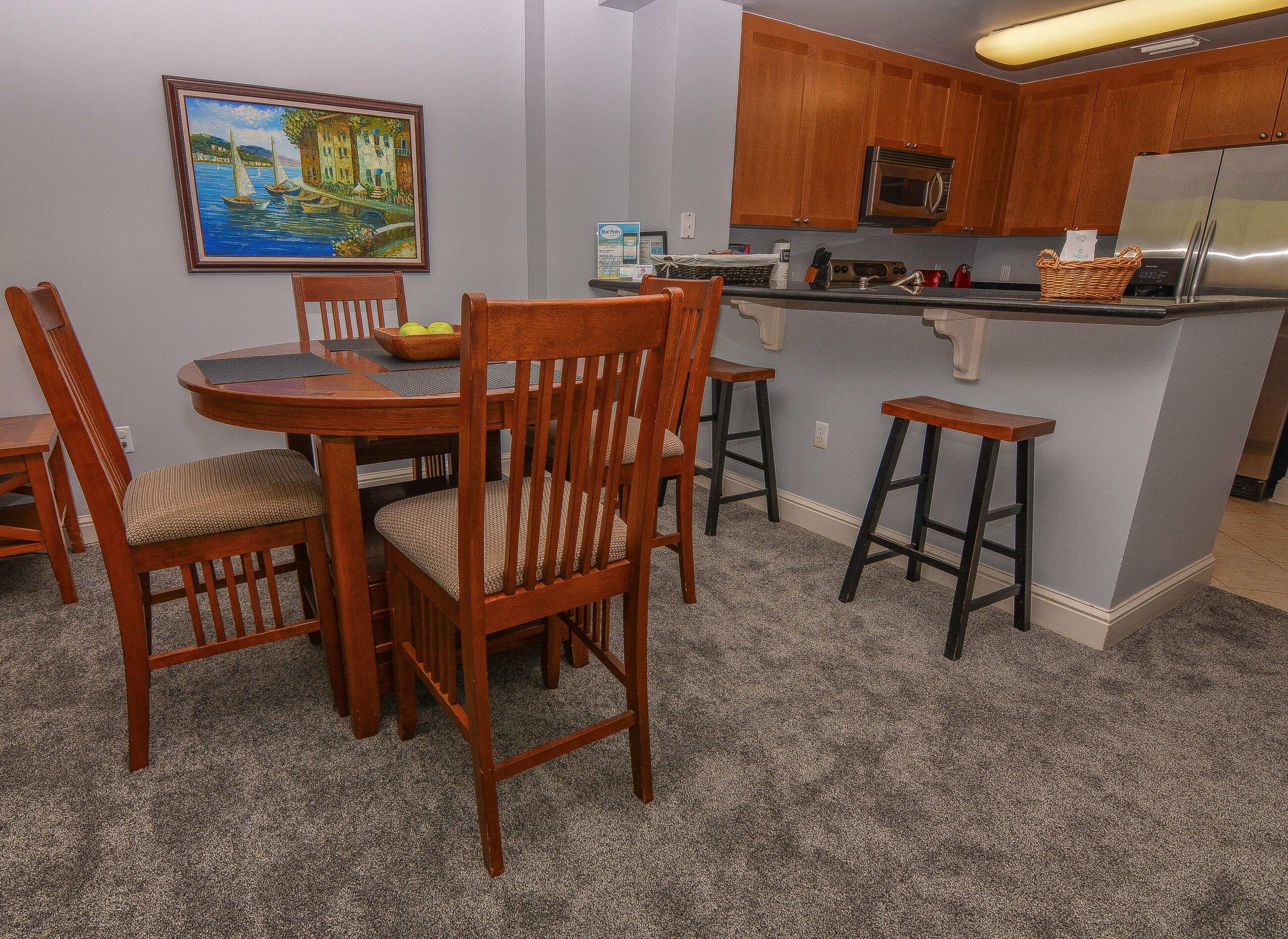 Aqua Resort by Teeming Vacation Rentals