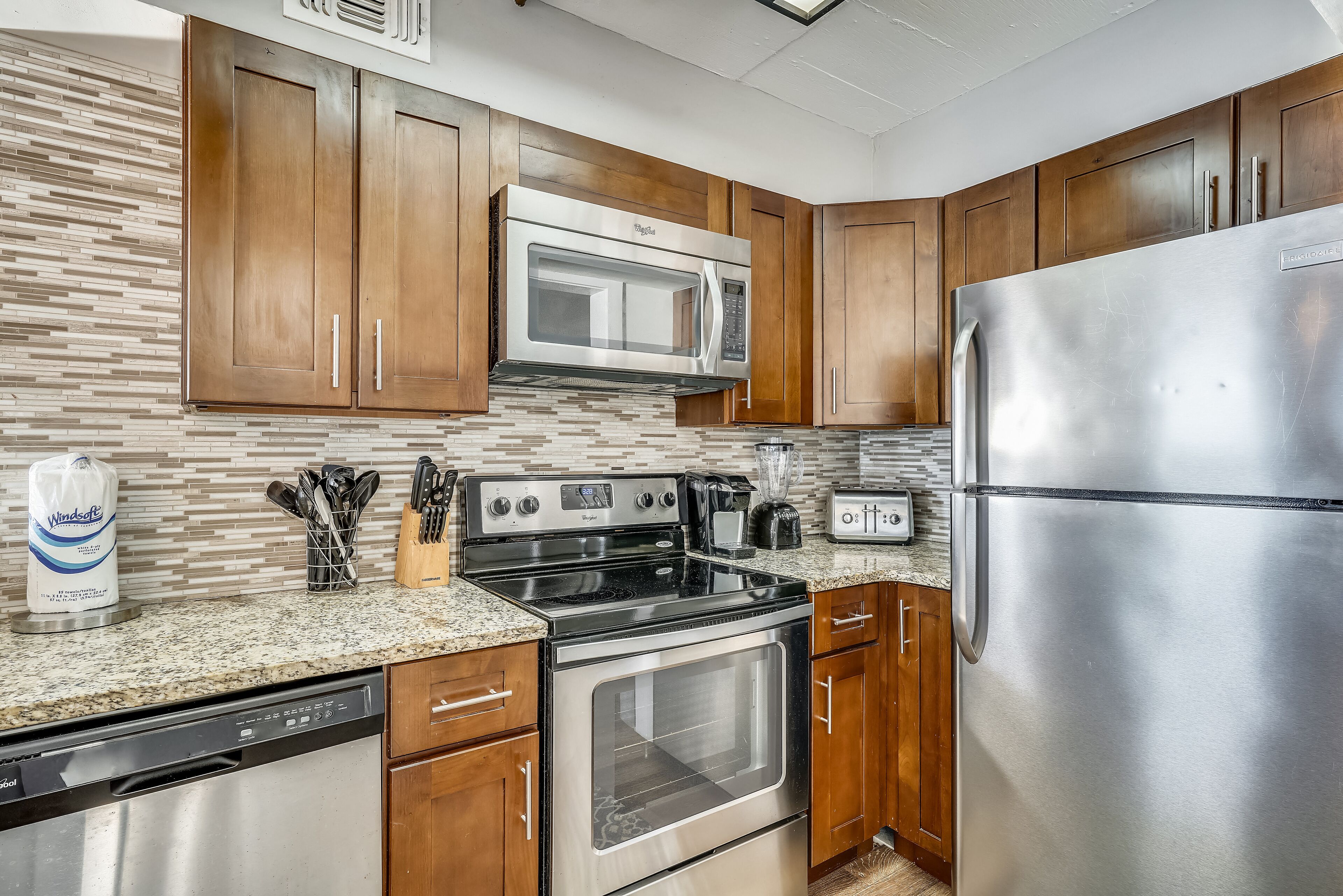 Aquavista Condominiums by Book That Condo