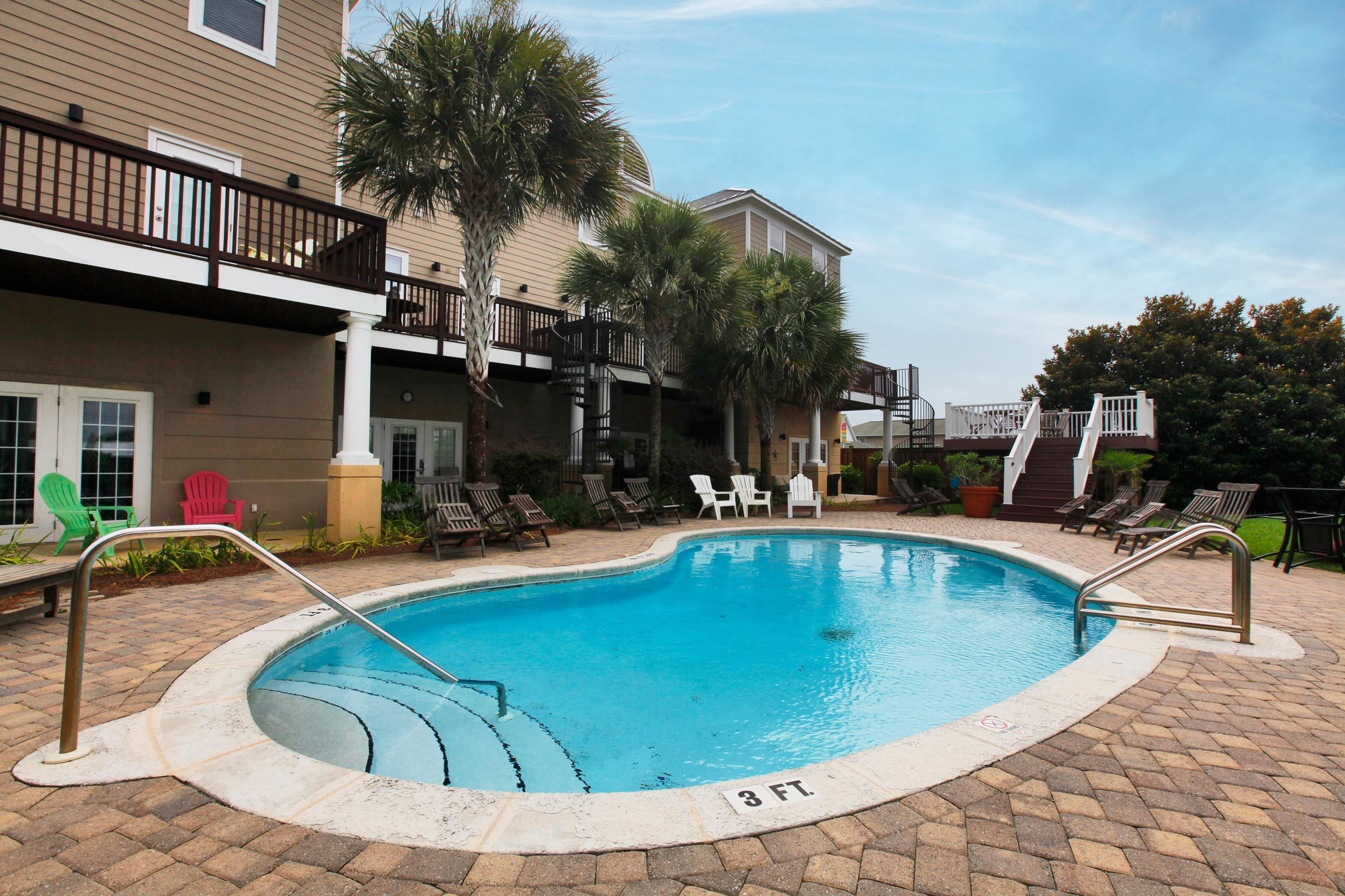 Beach House - Glory Daze by Panhandle Getaways