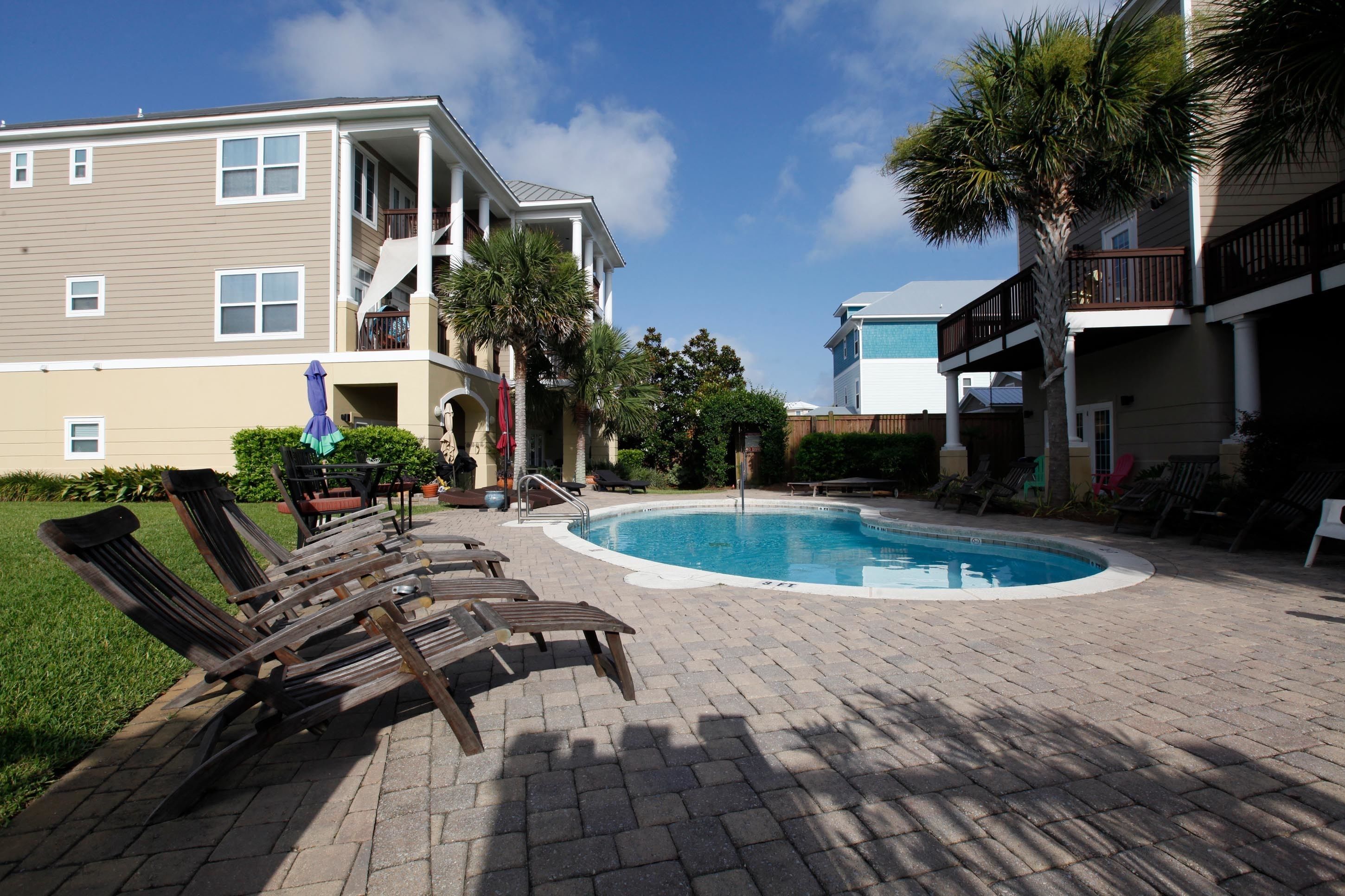 Beach House - Glory Daze by Panhandle Getaways