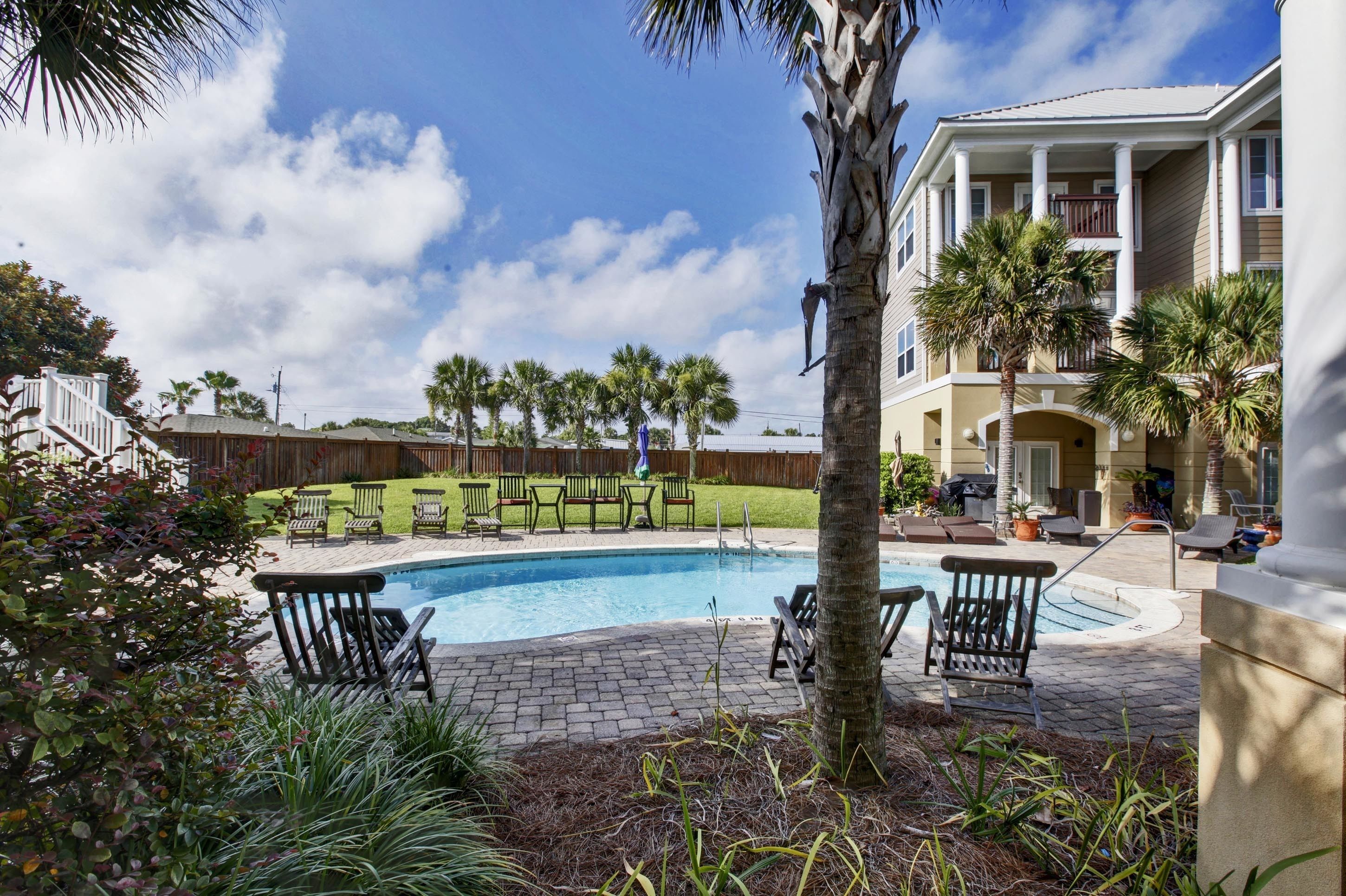 Beach House - Glory Daze by Panhandle Getaways