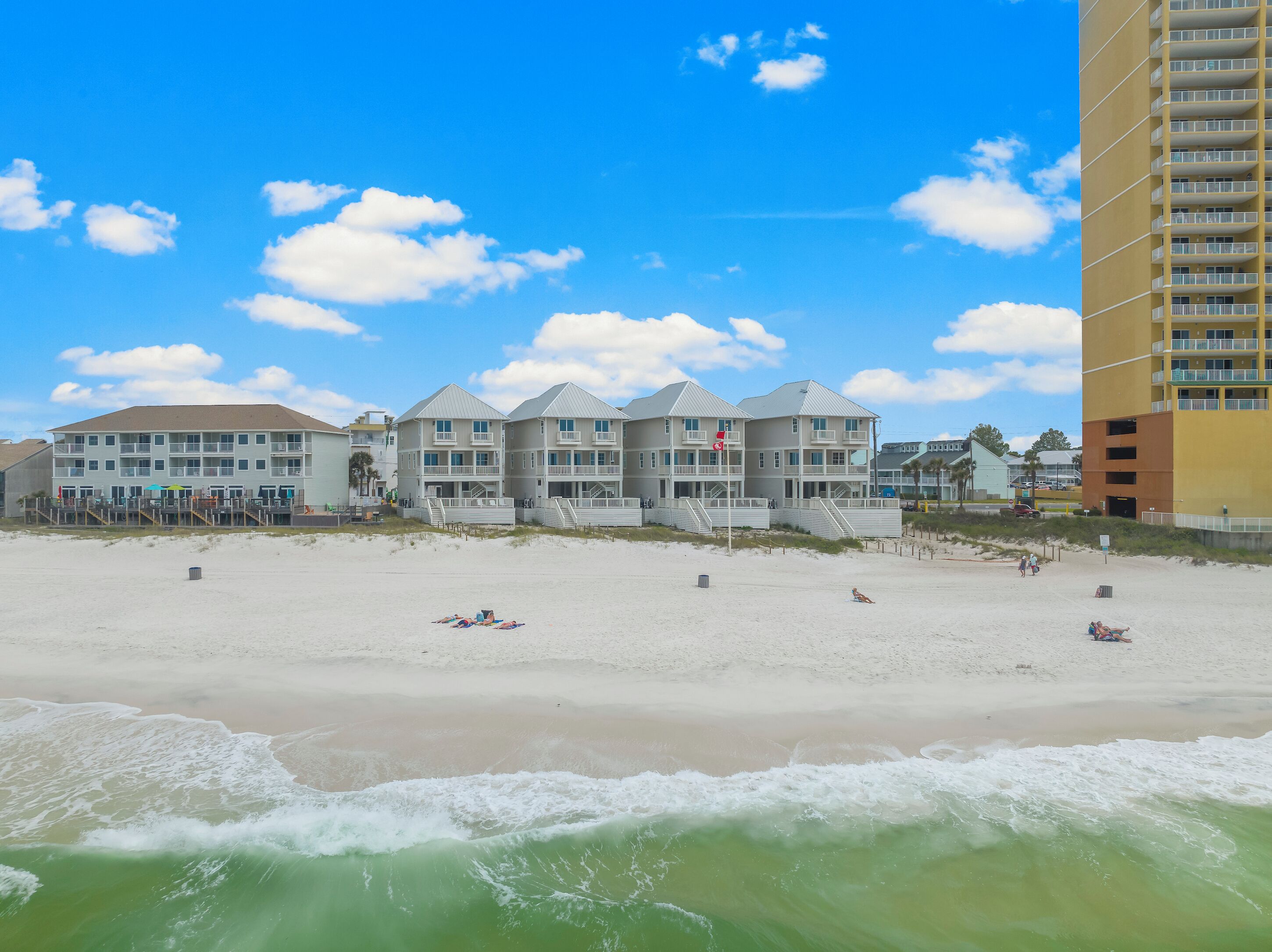 Beach House - Reel Em Inn by Panhandle Getaways