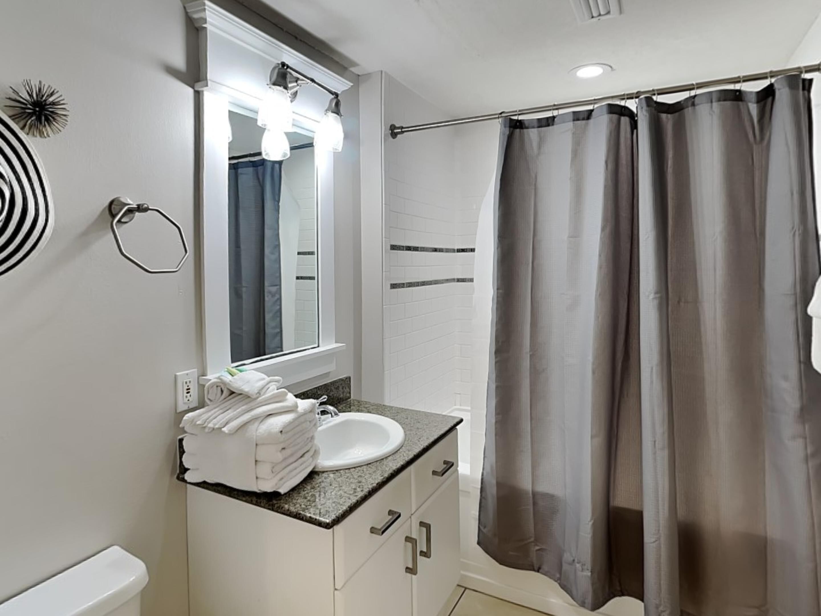 Grand Panama Beach Resort by Southern Vacation Rentals
