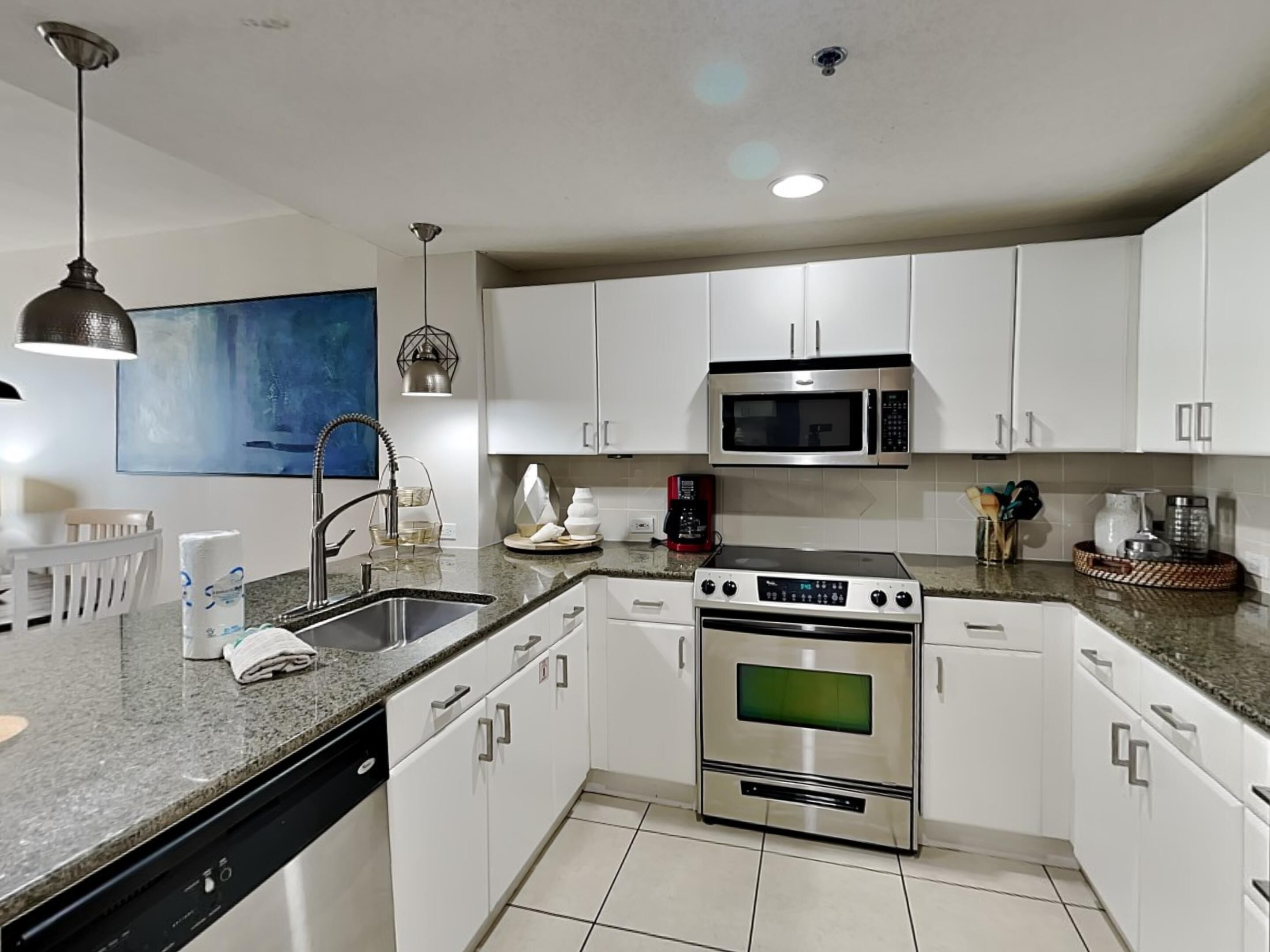 Grand Panama Beach Resort by Southern Vacation Rentals