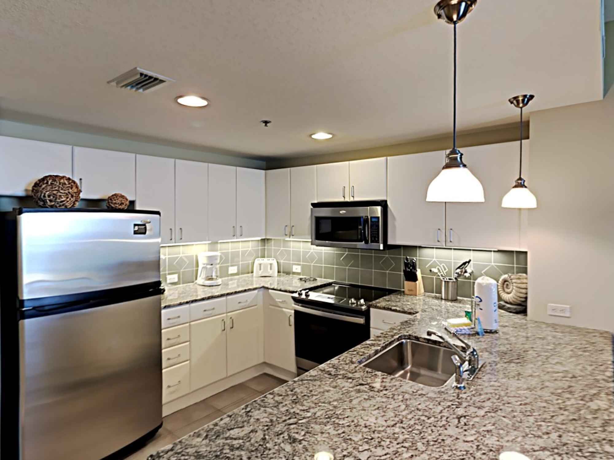 Grand Panama Beach Resort by Southern Vacation Rentals