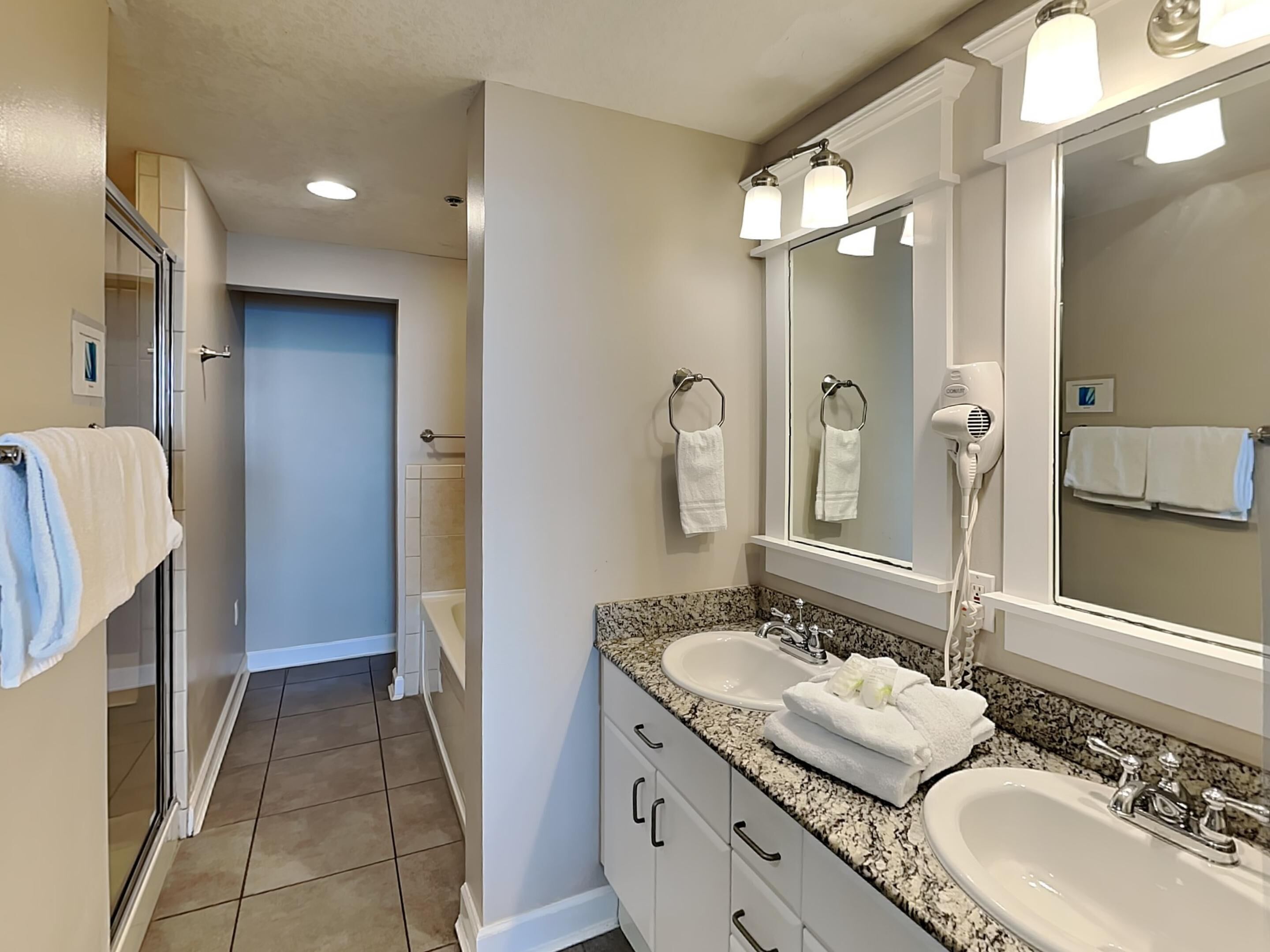 Grand Panama Beach Resort by Southern Vacation Rentals