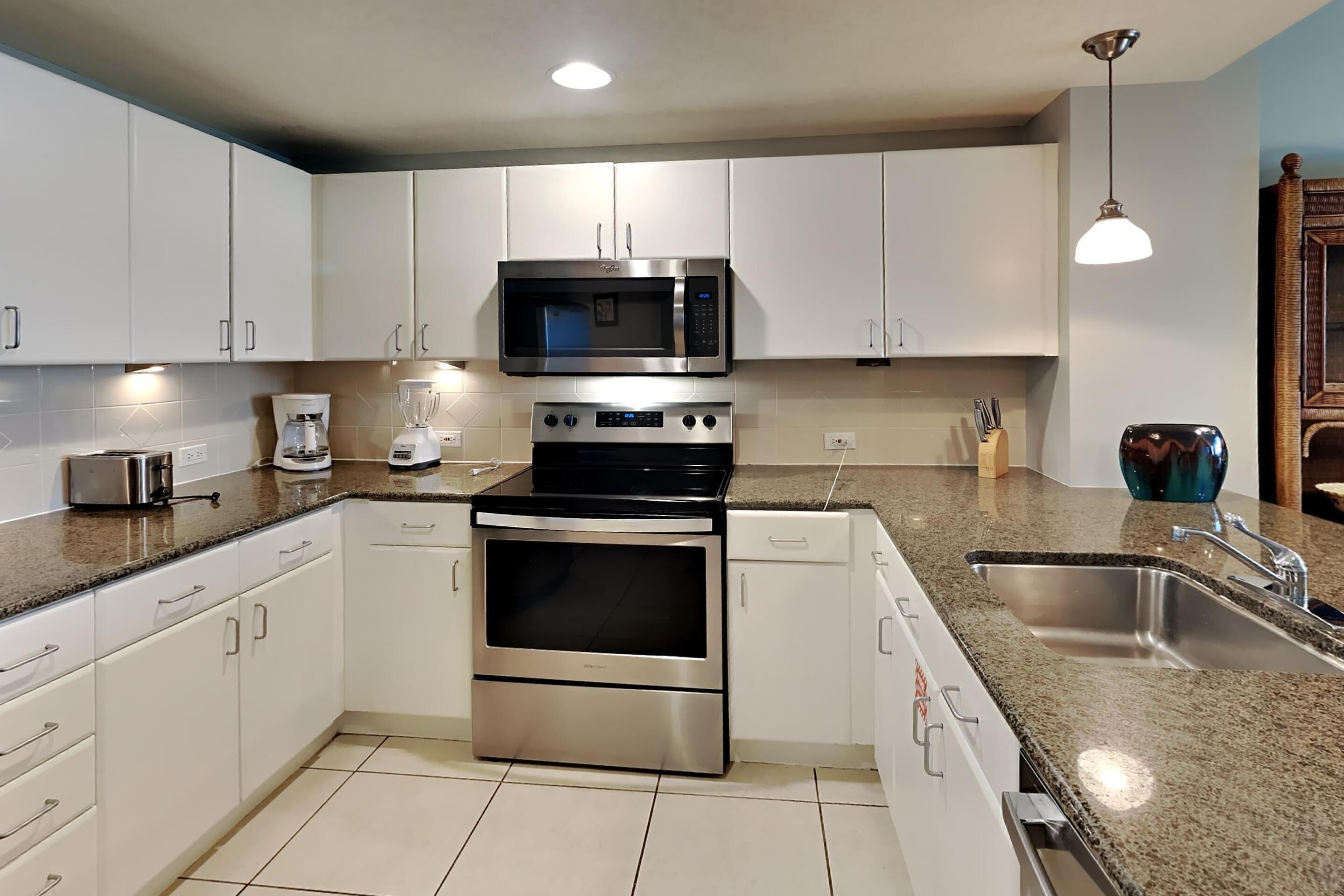 Grand Panama Beach Resort by Southern Vacation Rentals