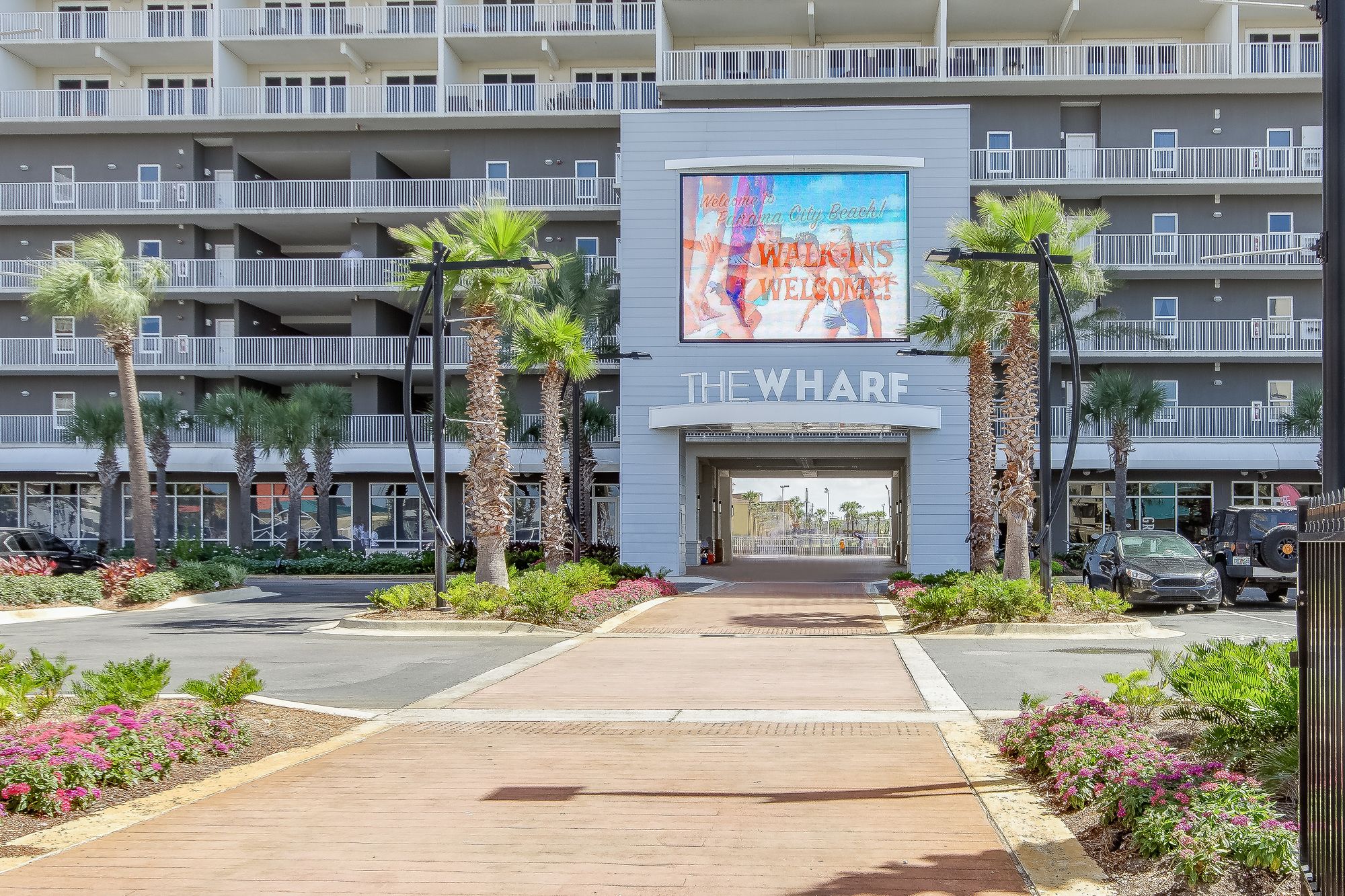 Laketown Wharf