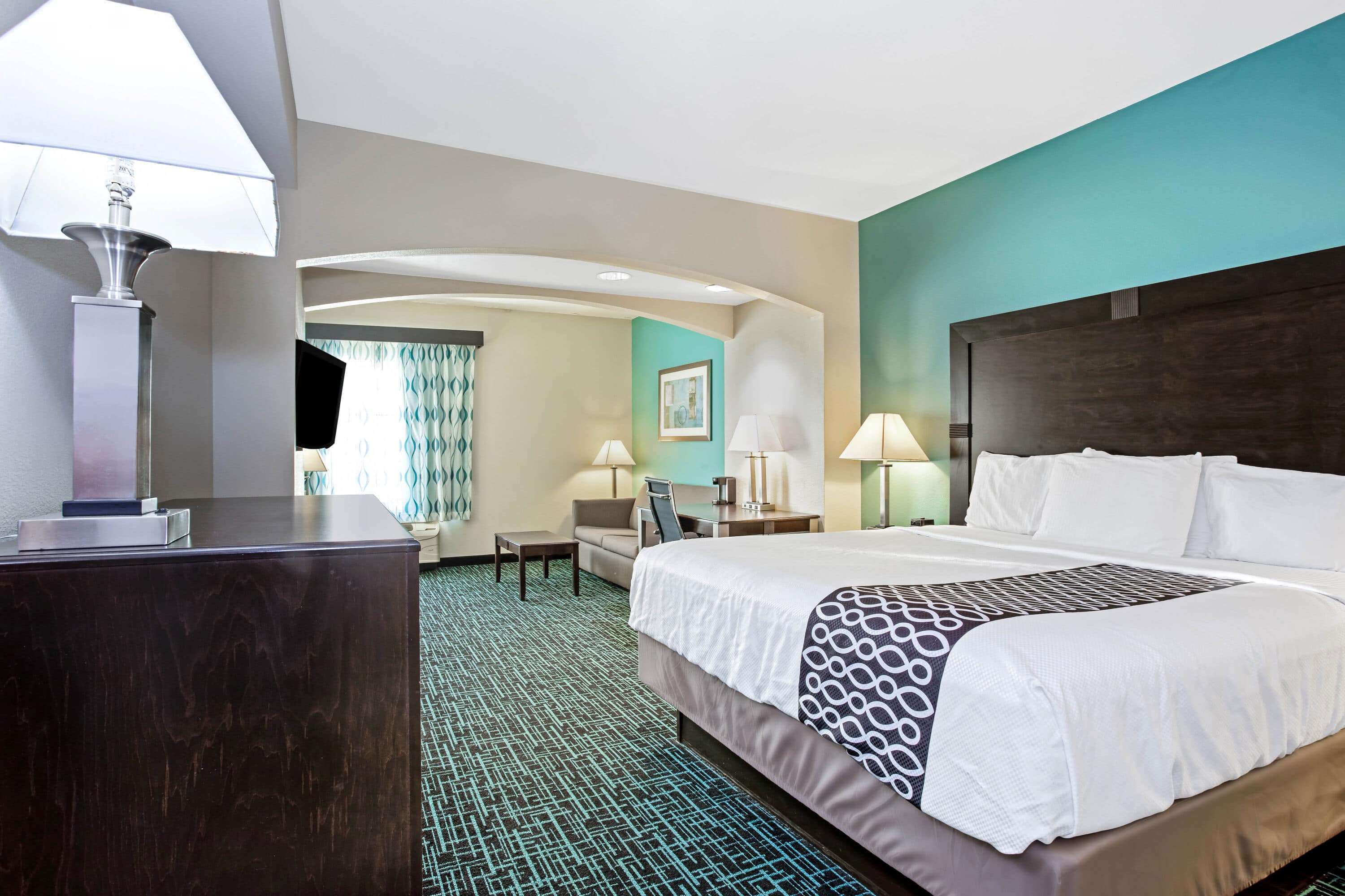 La Quinta Inn & Suites by Wyndham PCB Pier Park area