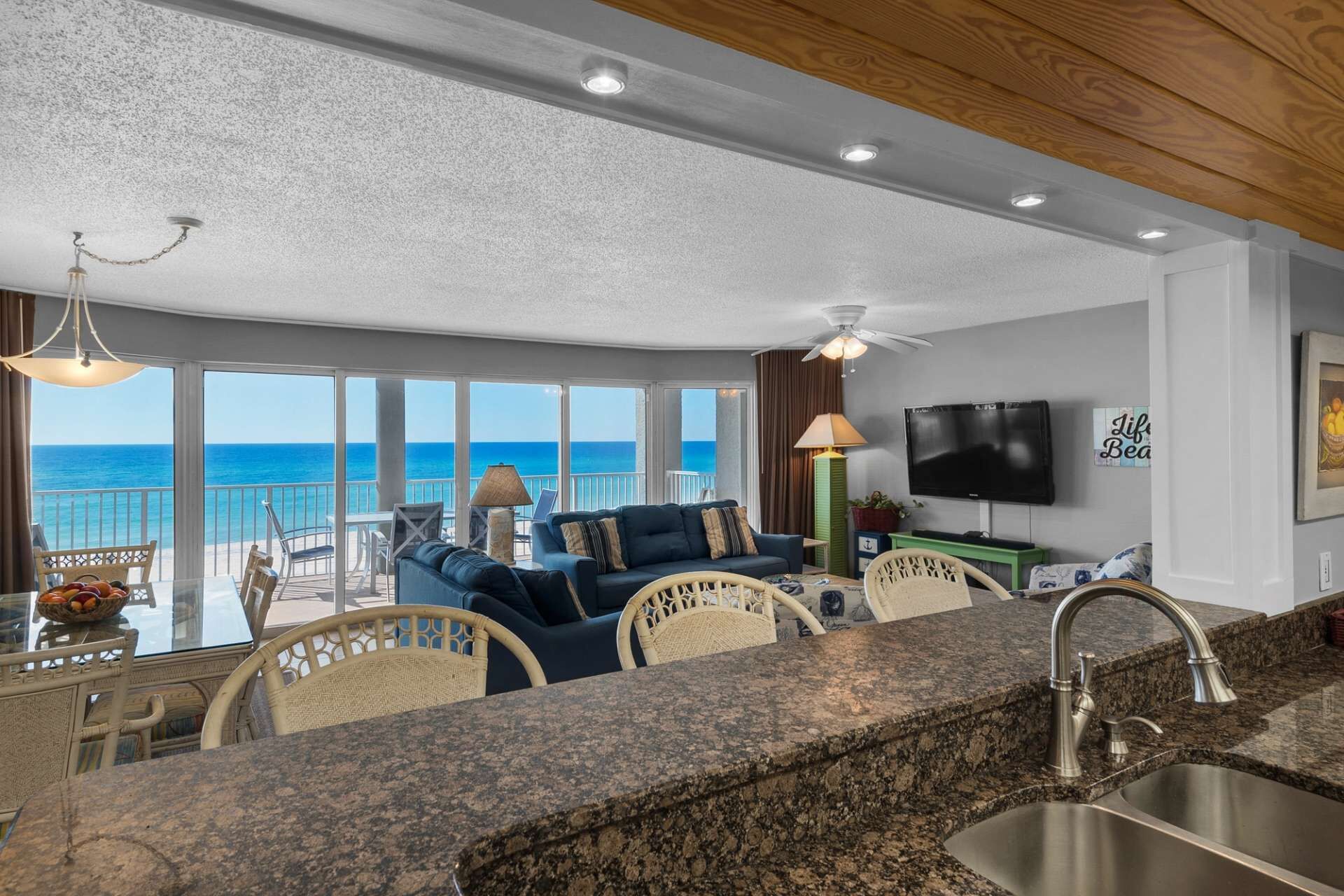 Long Beach Resort by iTrip