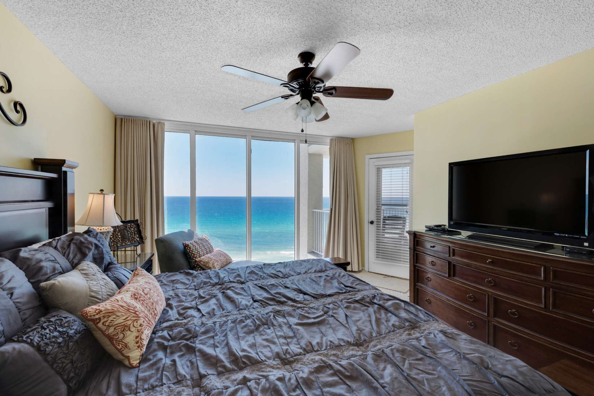 Long Beach Resort by iTrip