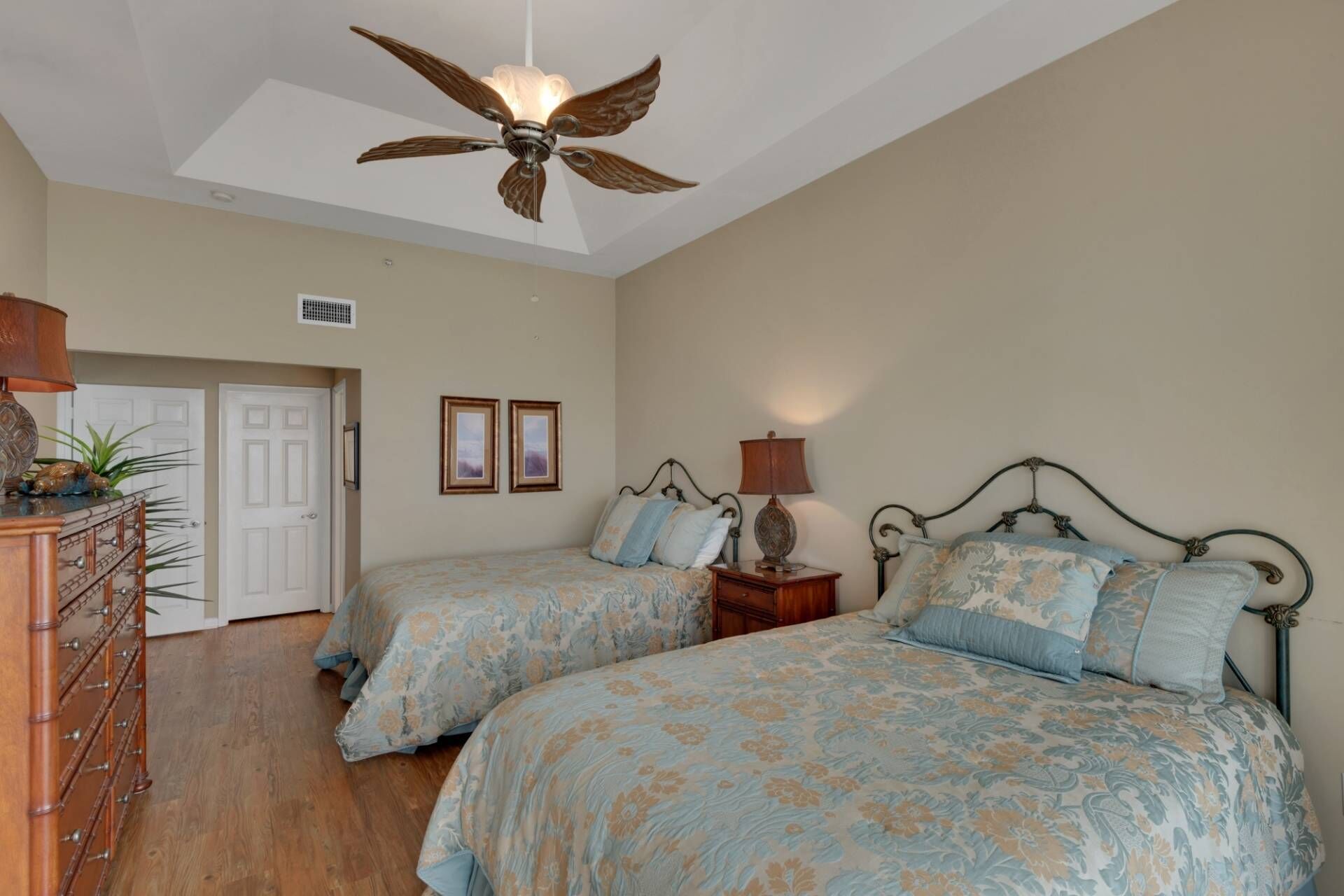 Long Beach Resort by iTrip