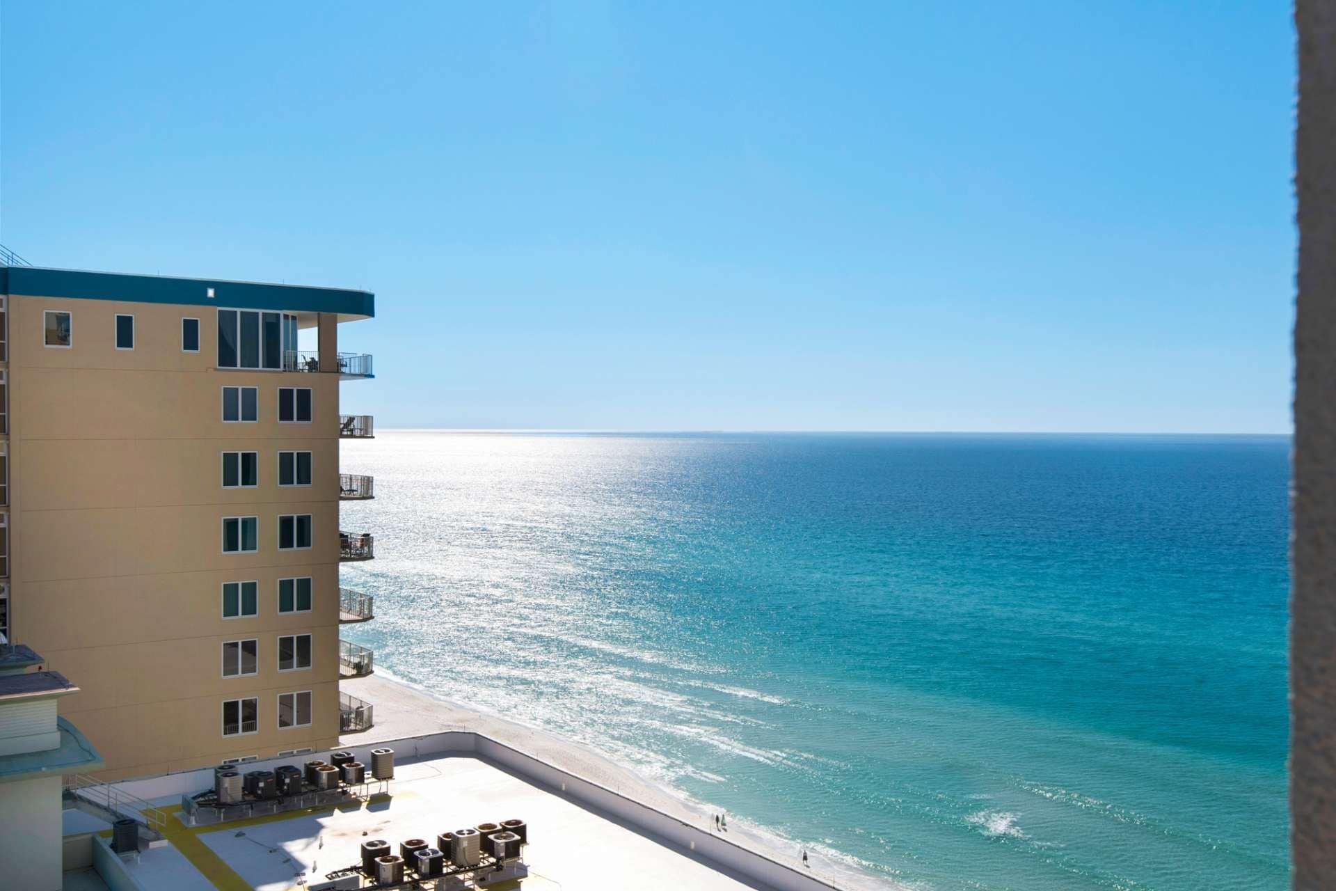 Majestic Beach Towers by iTrip