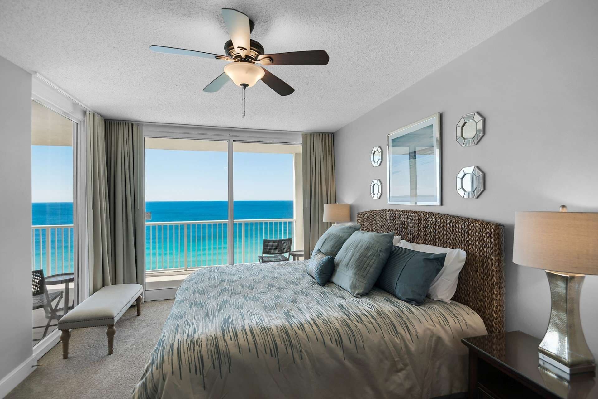 Majestic Beach Towers by iTrip