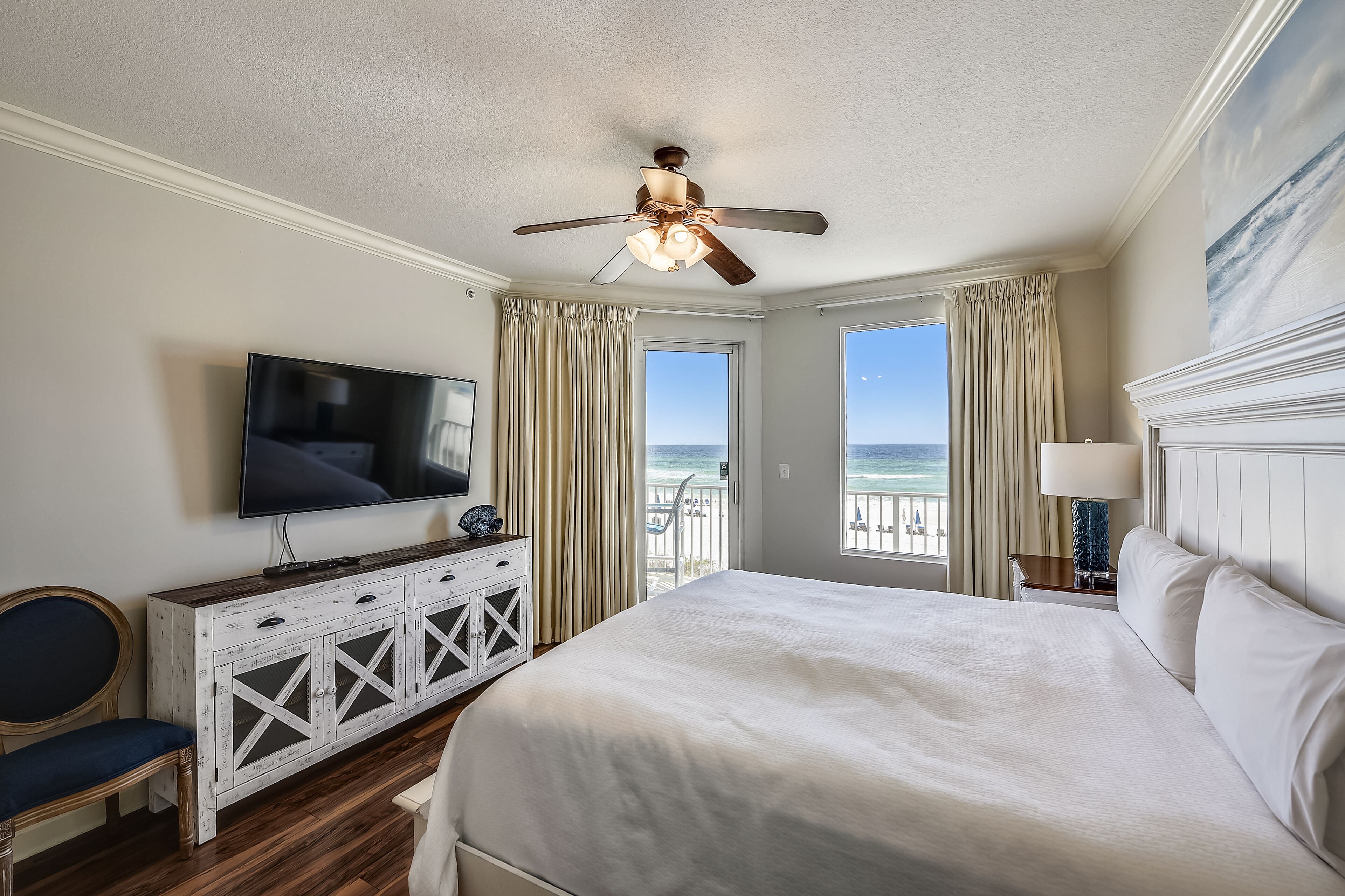 Marisol Condos by Book That Condo