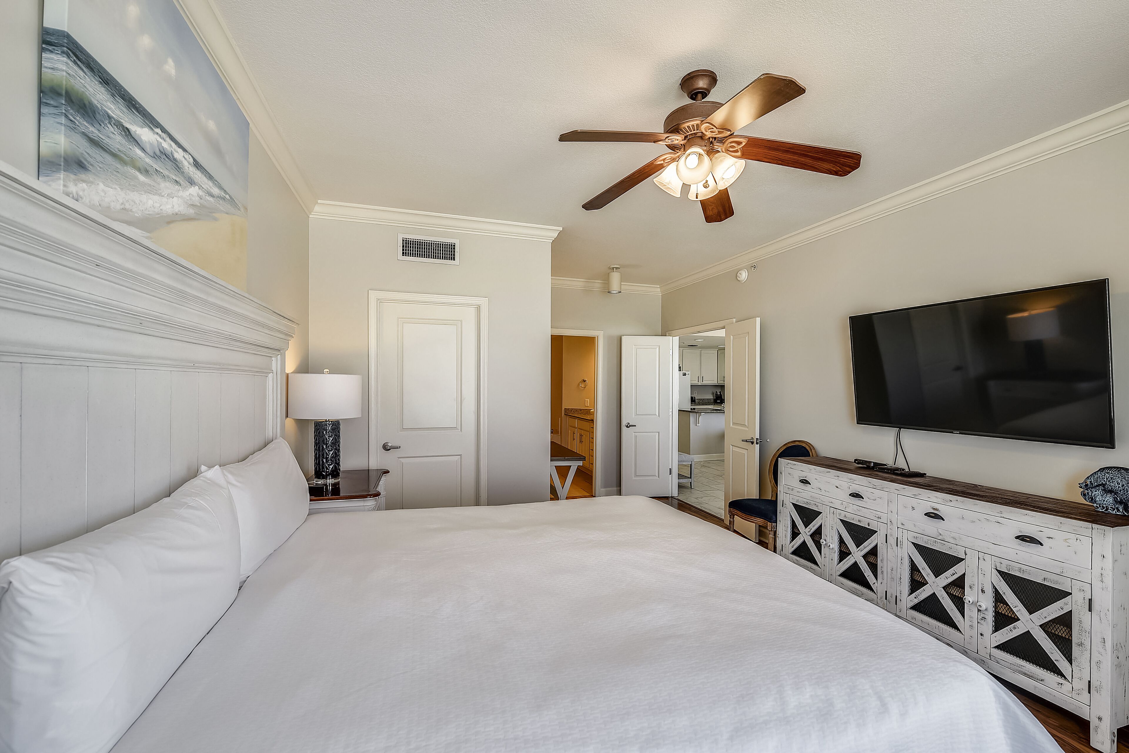 Marisol Condos by Book That Condo