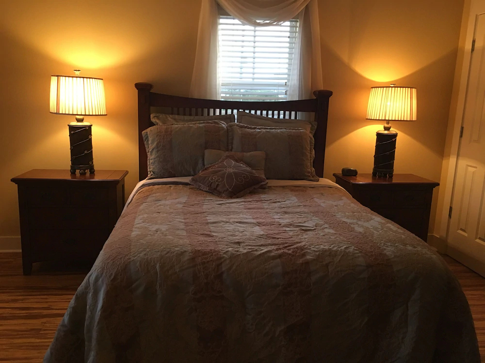 Mills Seaview Cottage by Forehand Rentals