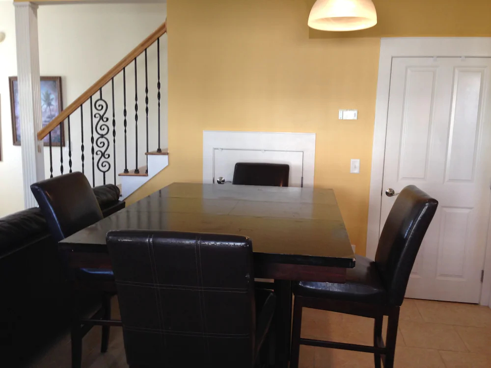 Mills Seaview Cottage by Forehand Rentals