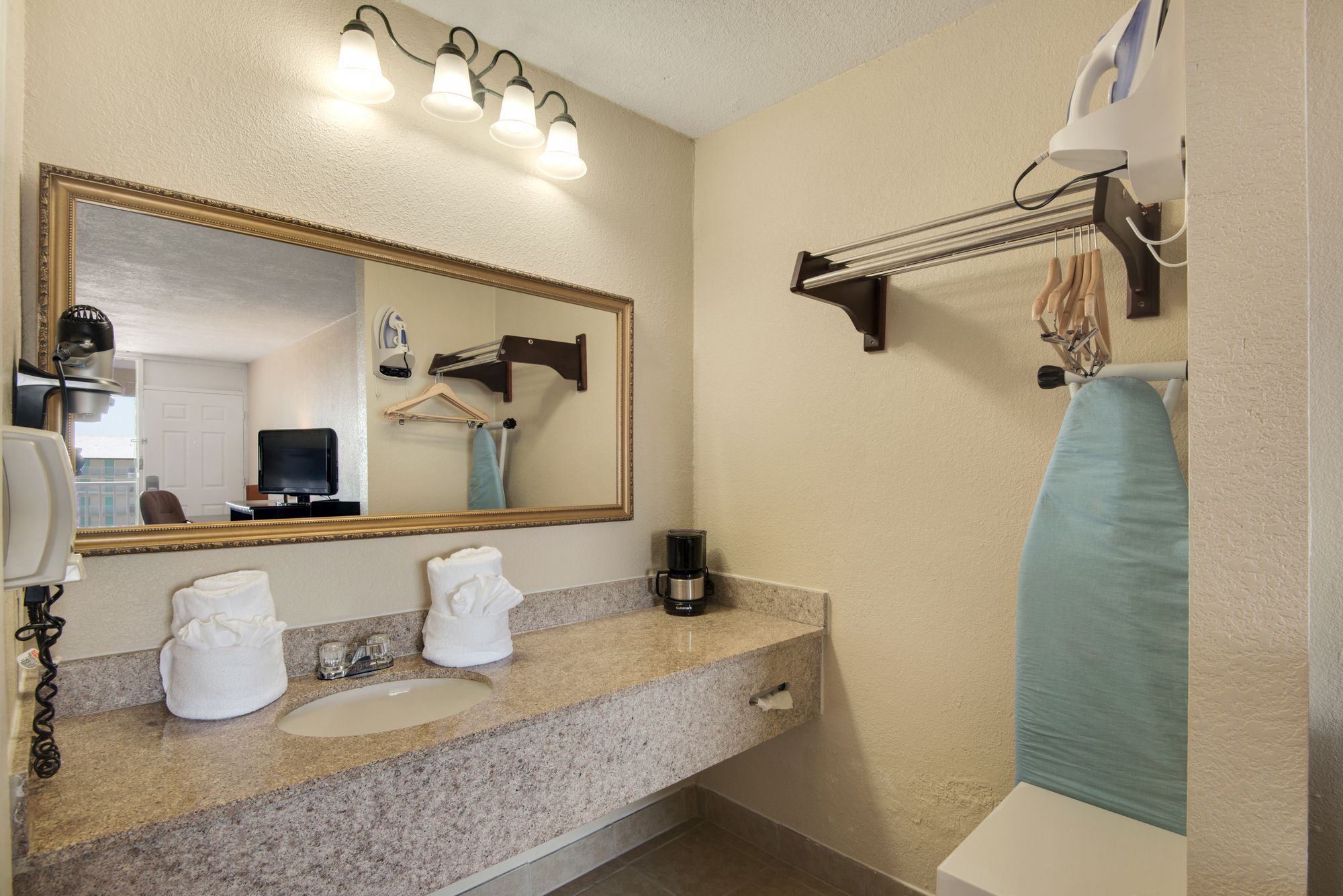 Baymont by Wyndham Panama City Beach