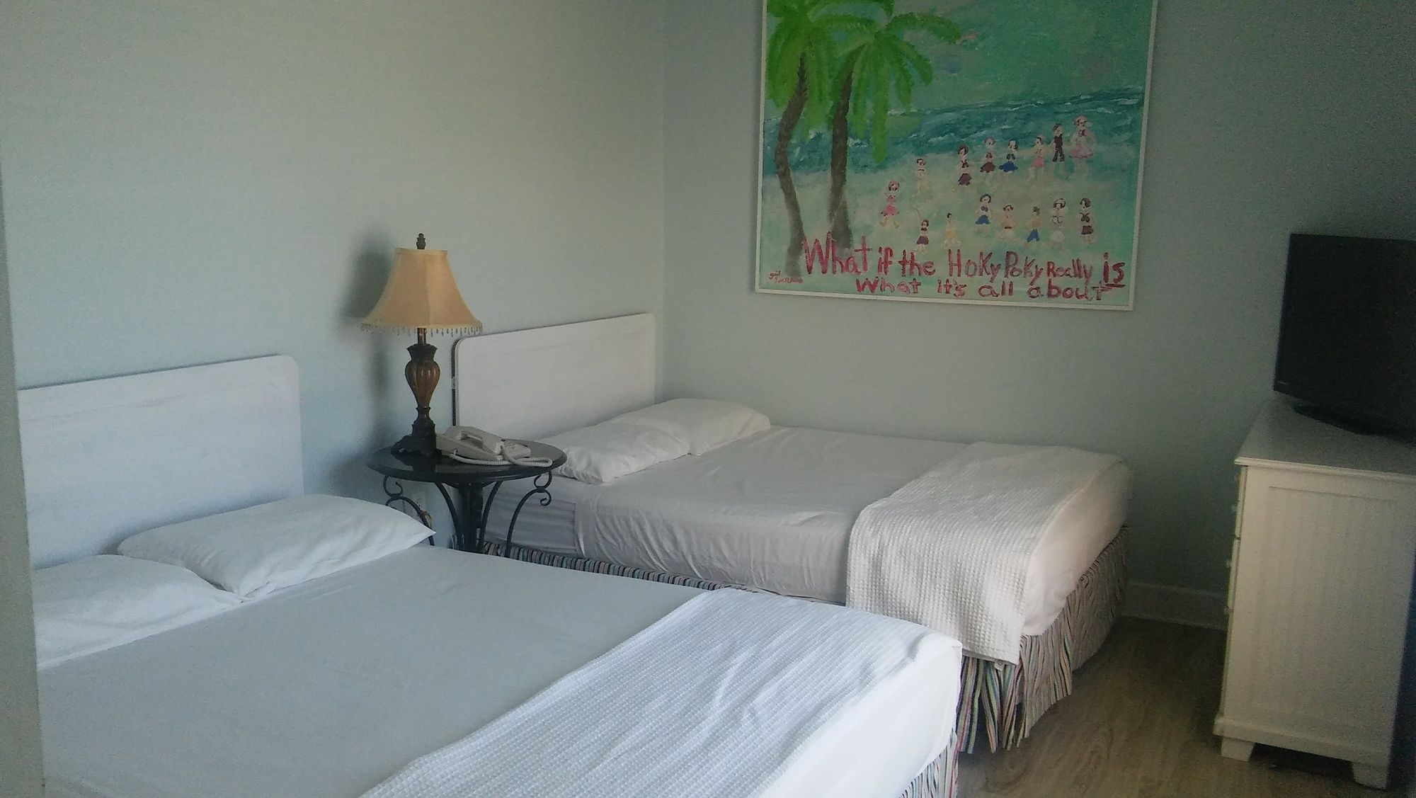 Pineapple Villas on Laguna Beach