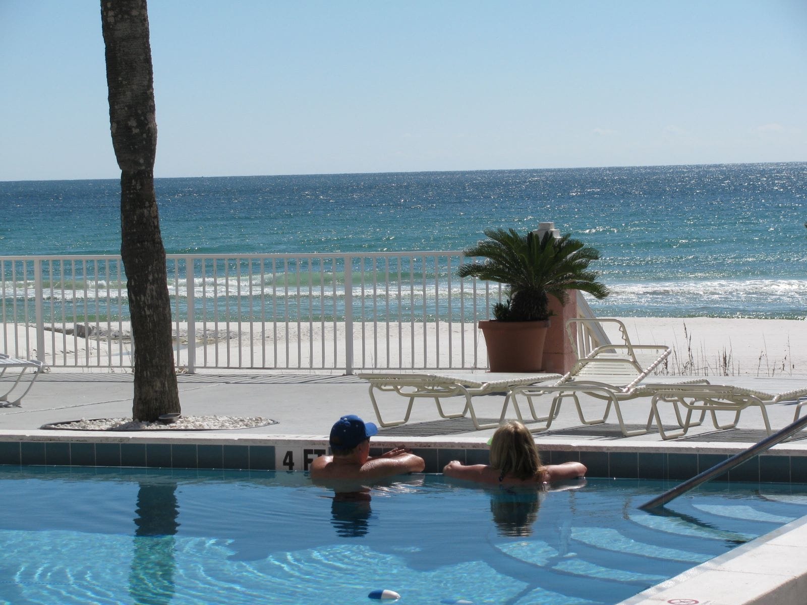 Pineapple Villas on Laguna Beach