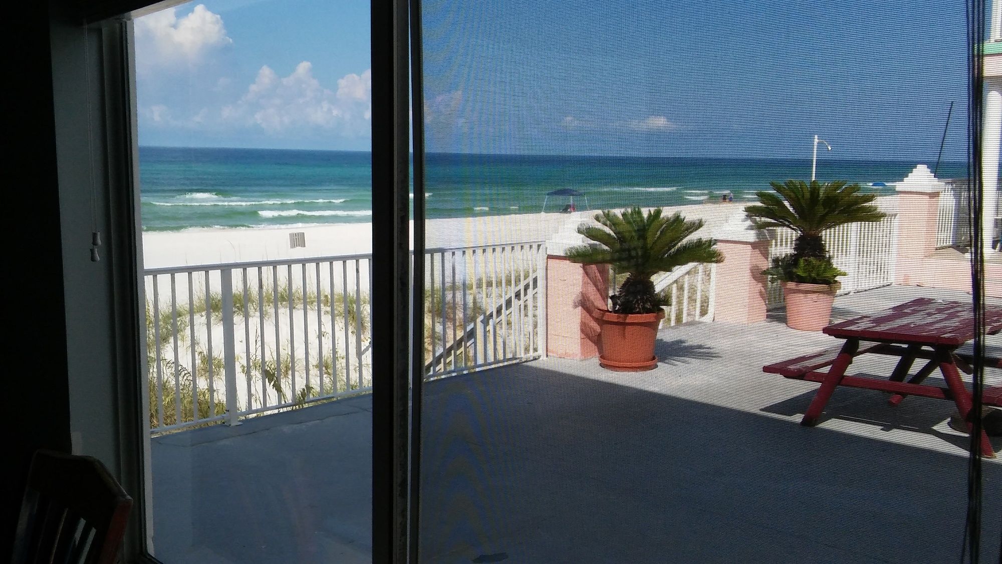 Pineapple Villas on Laguna Beach