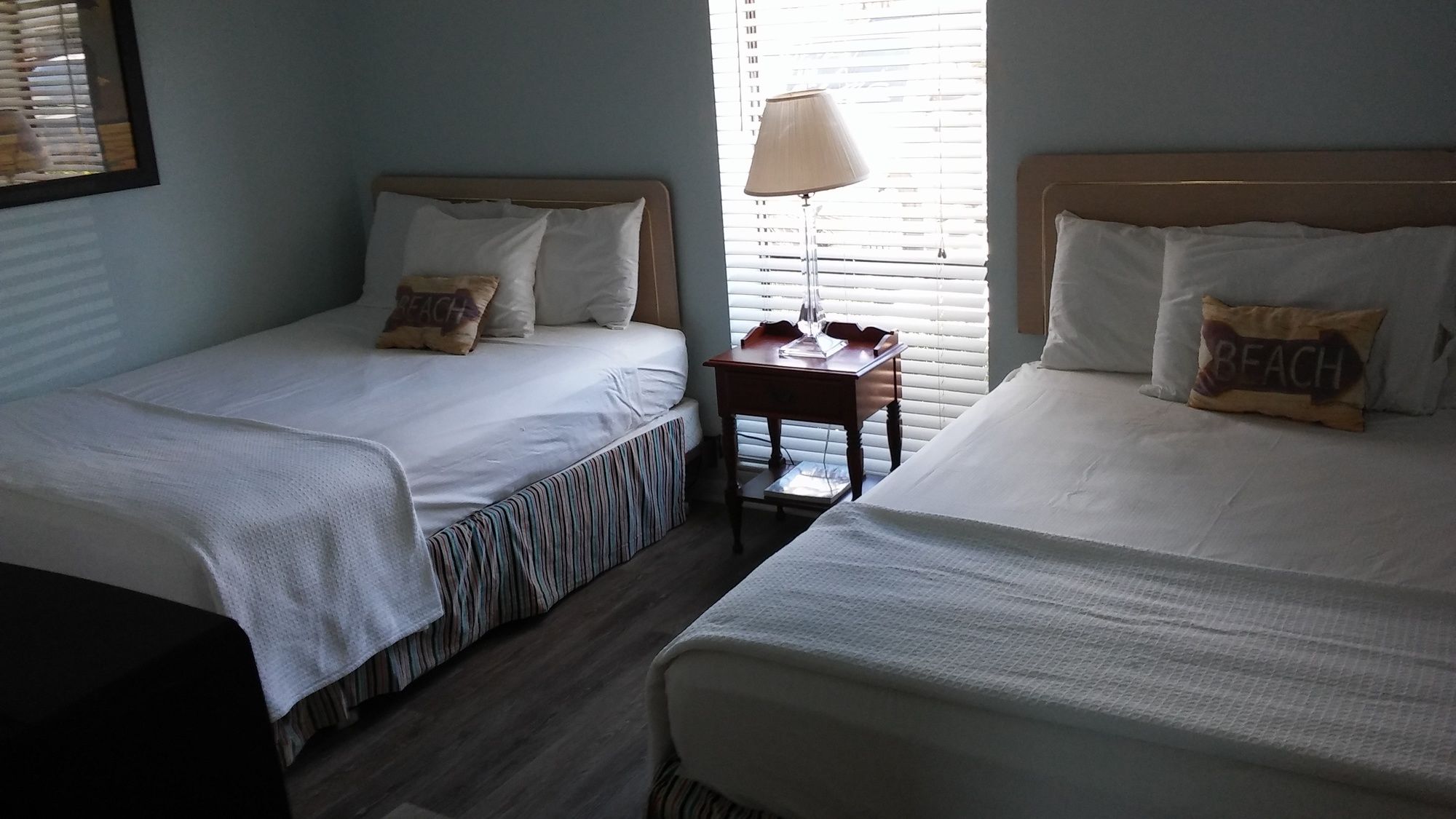 Pineapple Villas on Laguna Beach