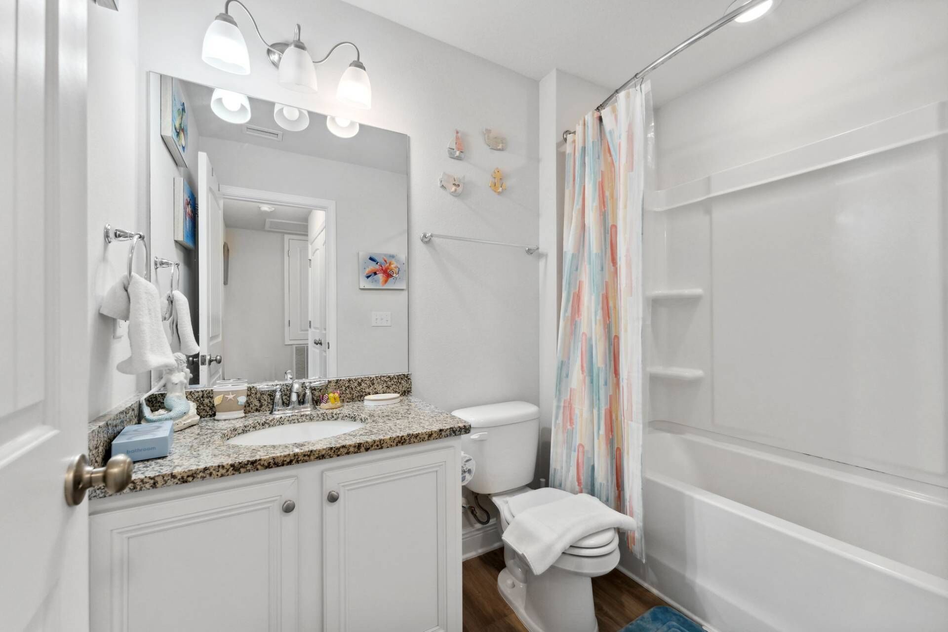 Pogos Paradise Townhome