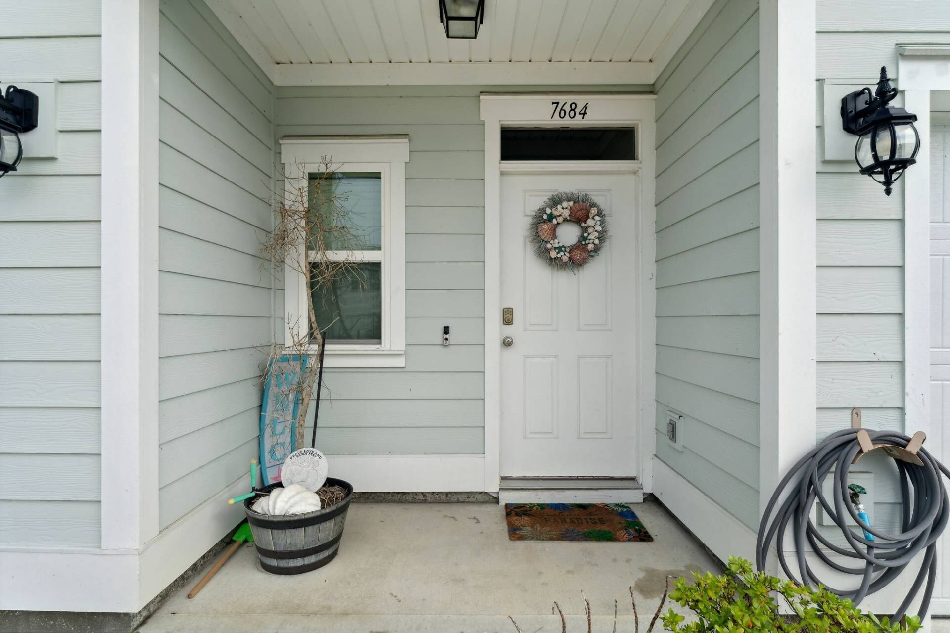 Pogos Paradise Townhome