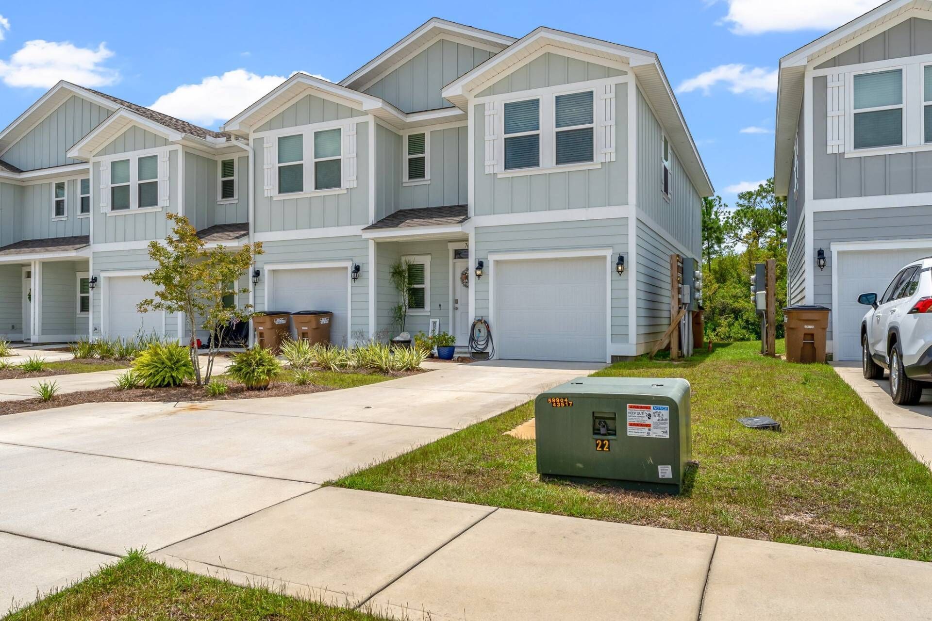 Pogos Paradise Townhome