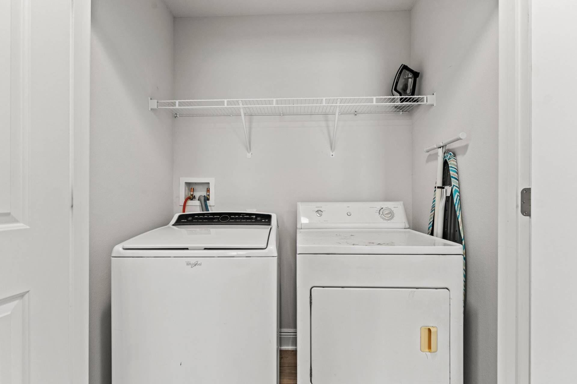 Pogos Paradise Townhome