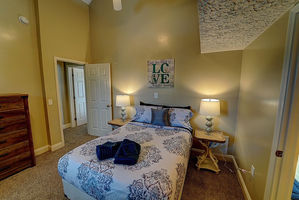 Raven Beach House