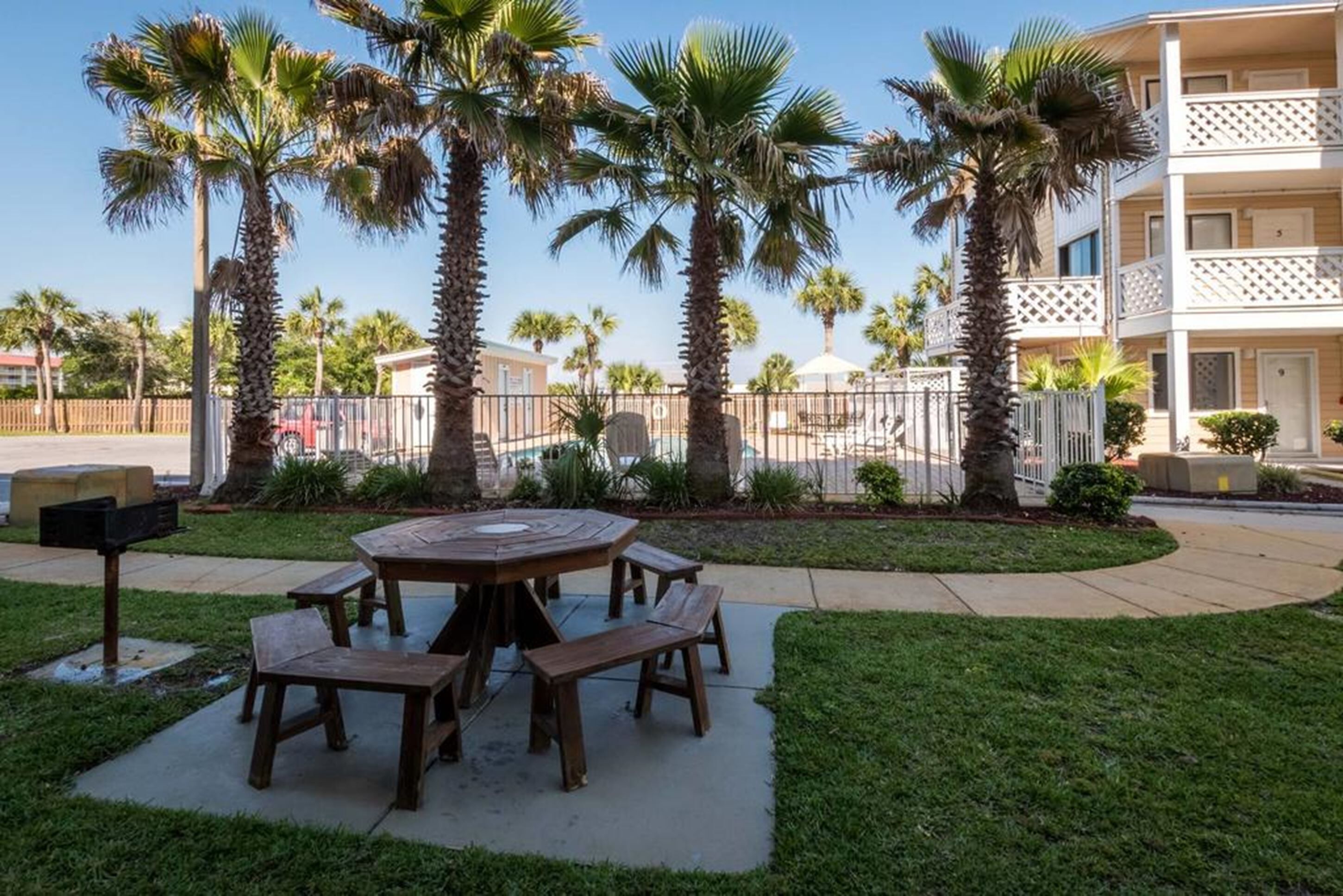 Sand Castle West by Panhandle Getaways