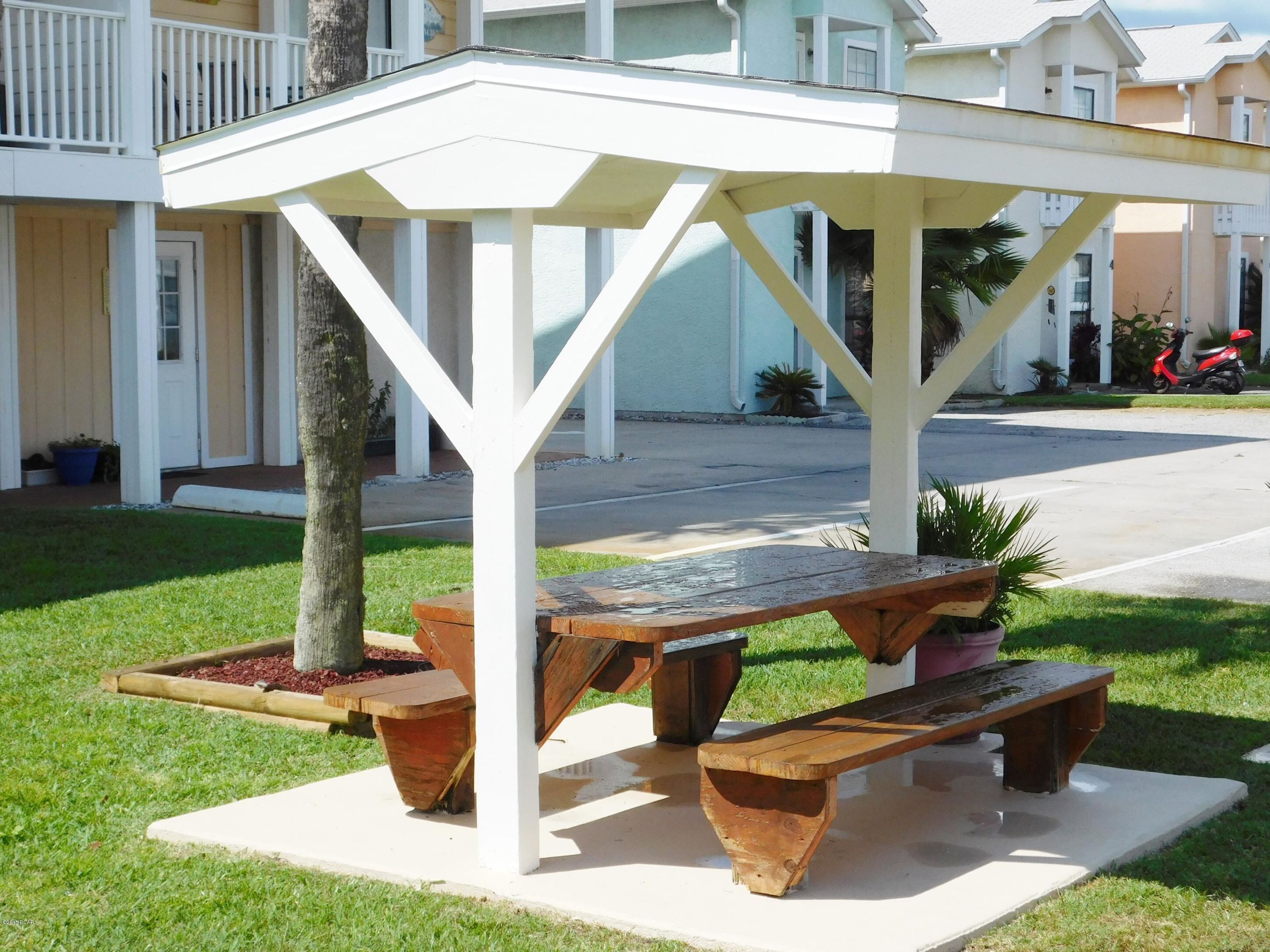 Sand Castle West by Panhandle Getaways